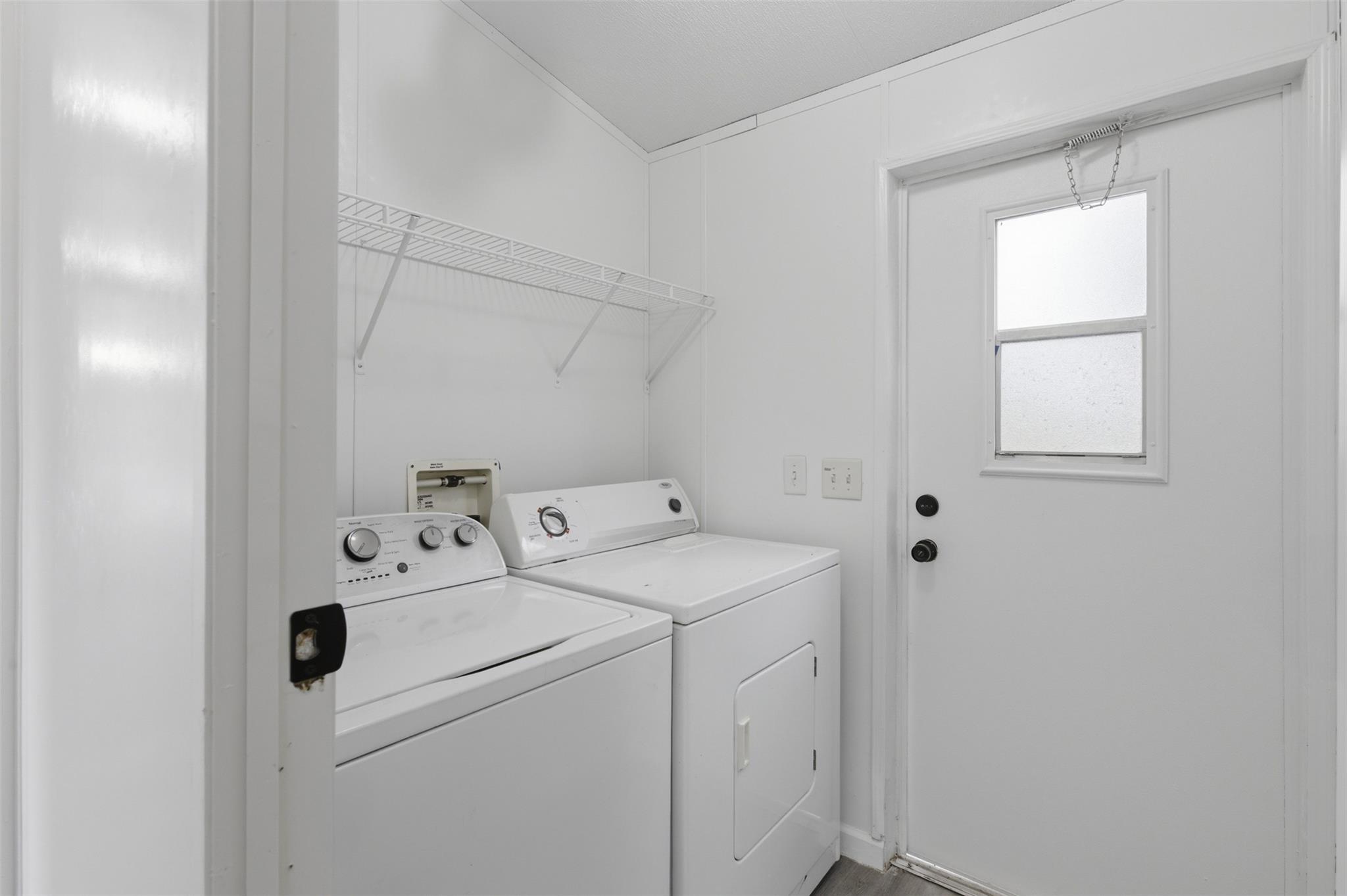 376 Rae Ln # A, Jarrell, TX 76537