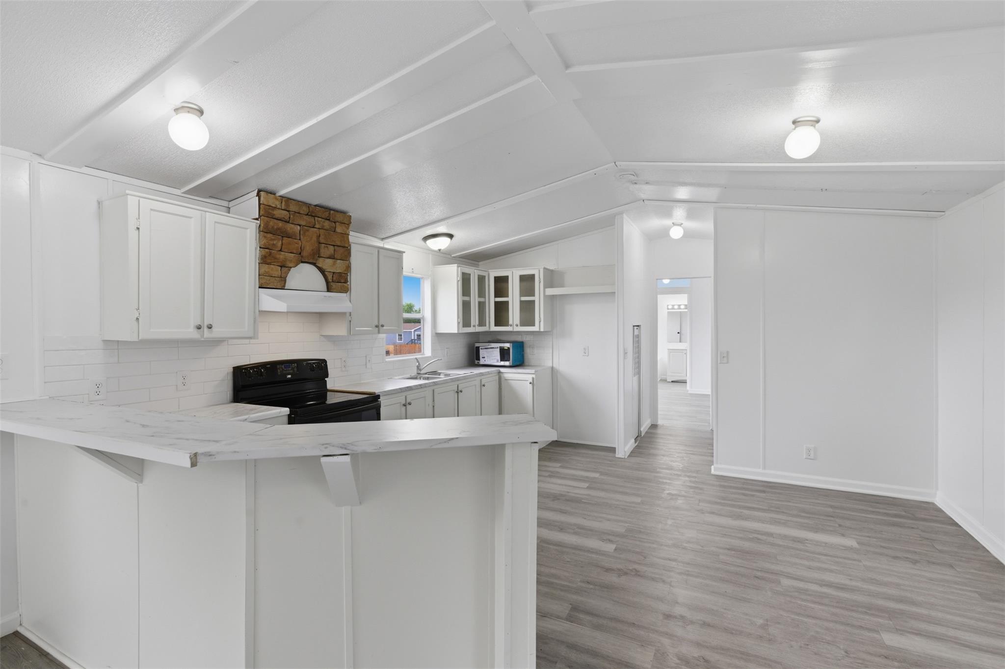 376 Rae Ln # A, Jarrell, TX 76537