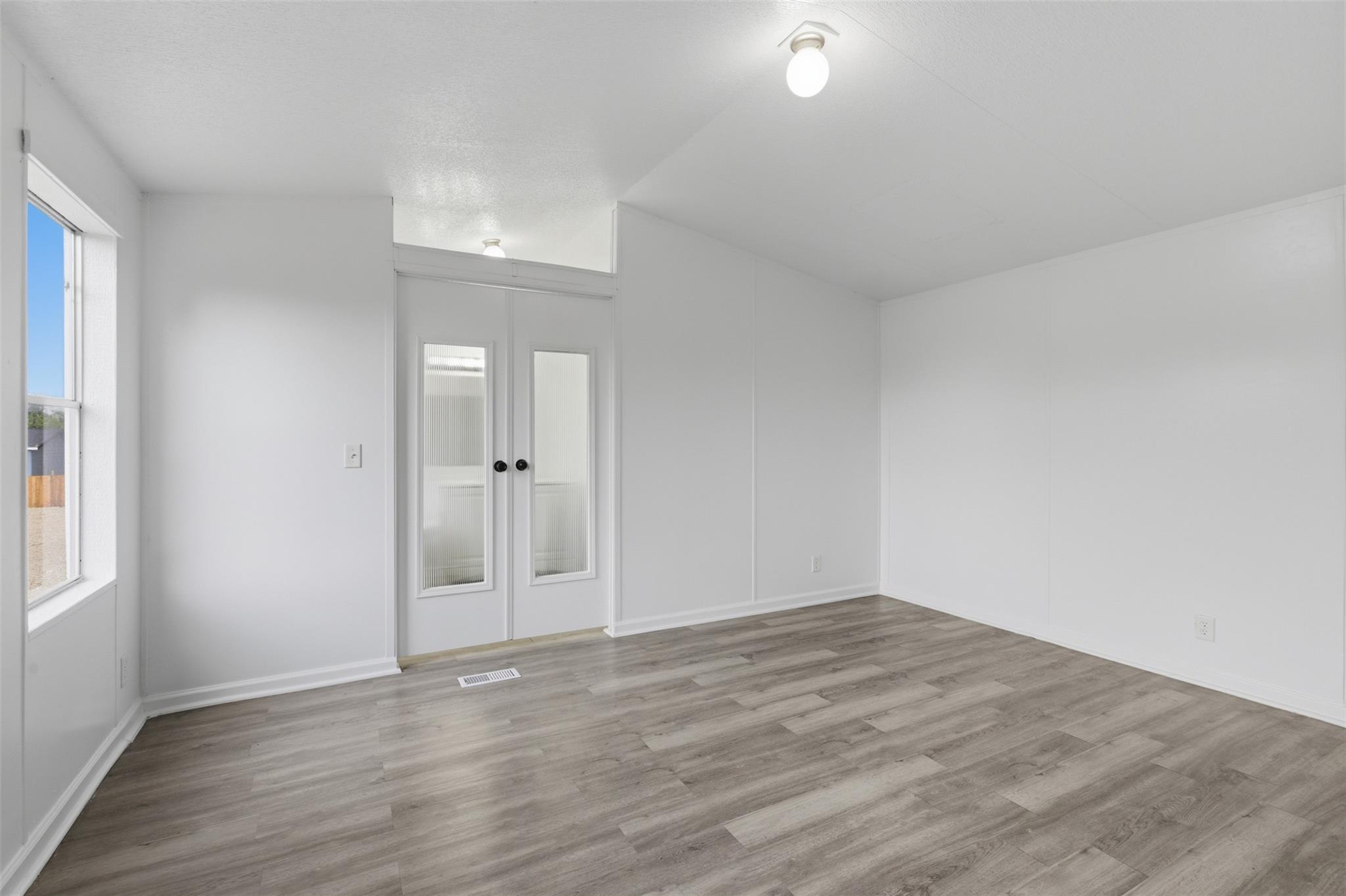 376 Rae Ln # A, Jarrell, TX 76537