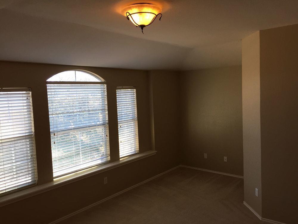 1187 Stone Forest Trl, Round Rock, TX 78681
