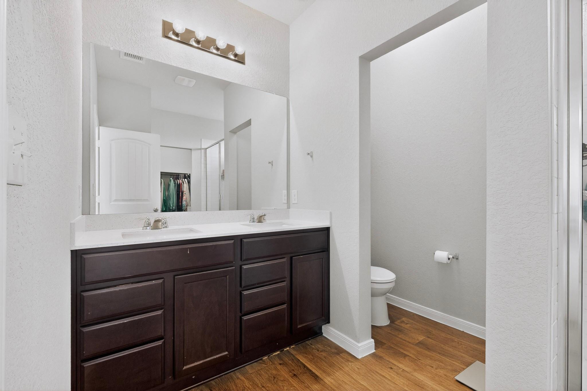 119 Stellamar Dr, Hutto, TX 78634