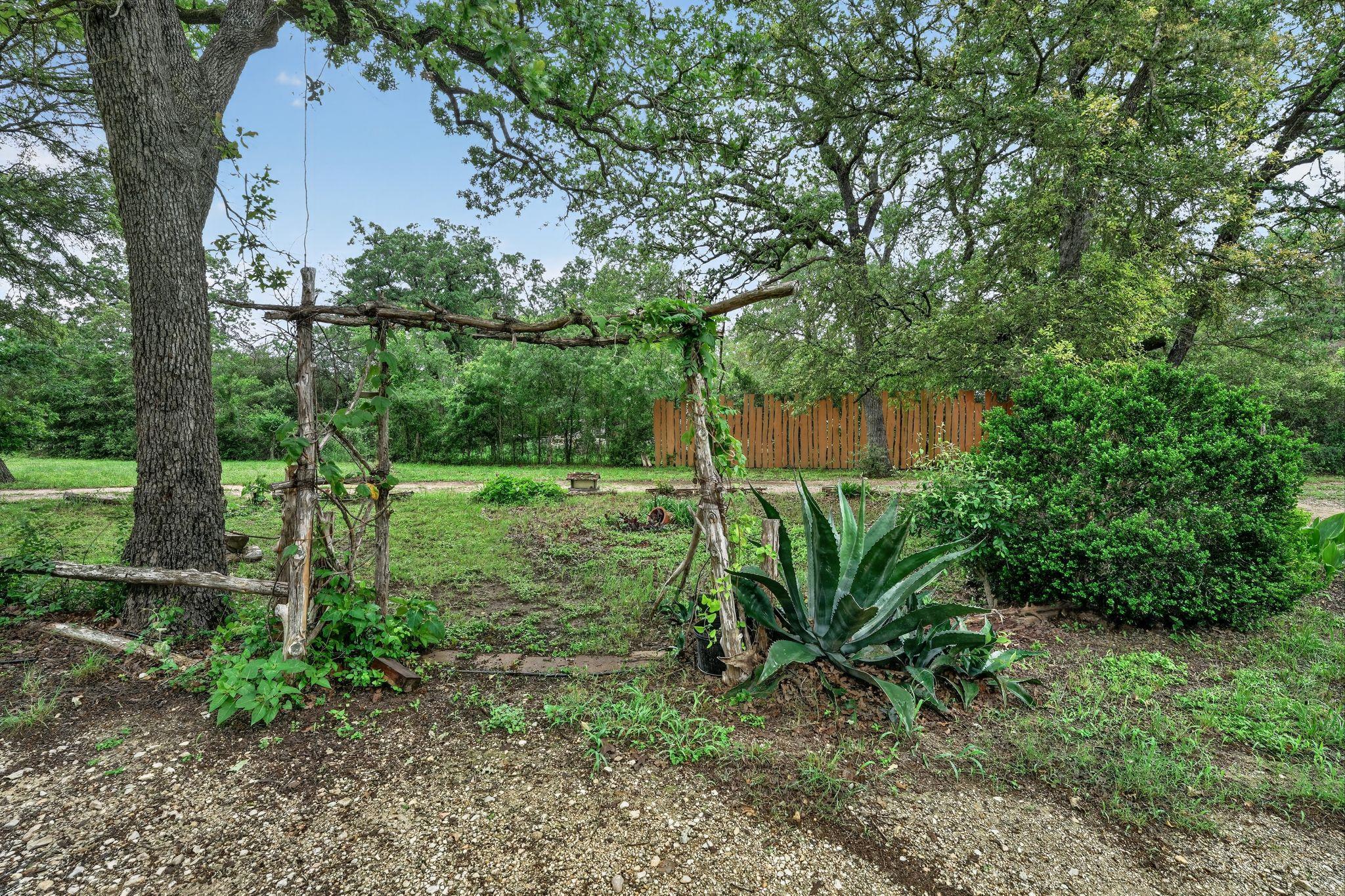 110 Webberwood Way N, Elgin, TX 78621