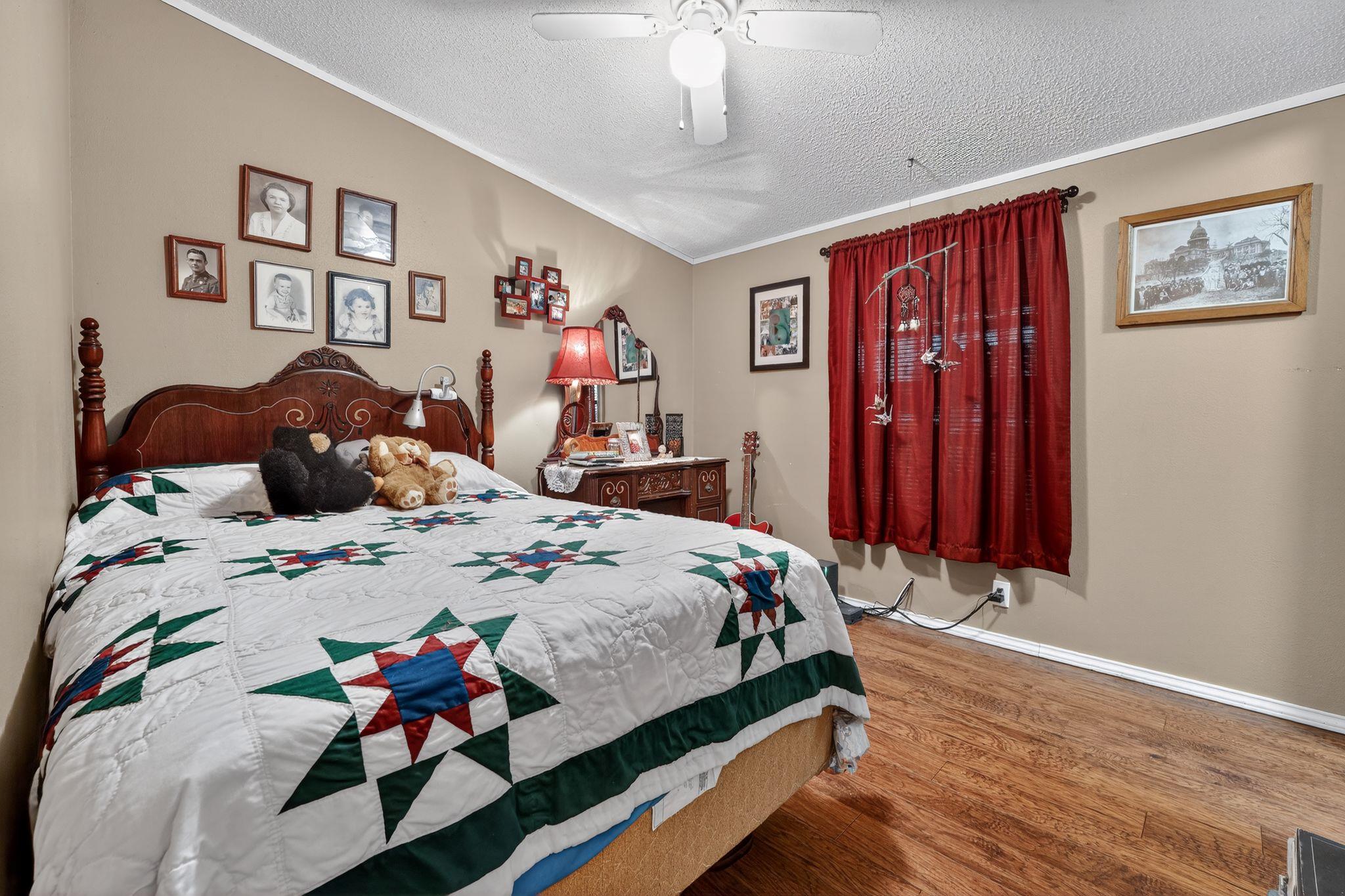 110 Webberwood Way N, Elgin, TX 78621