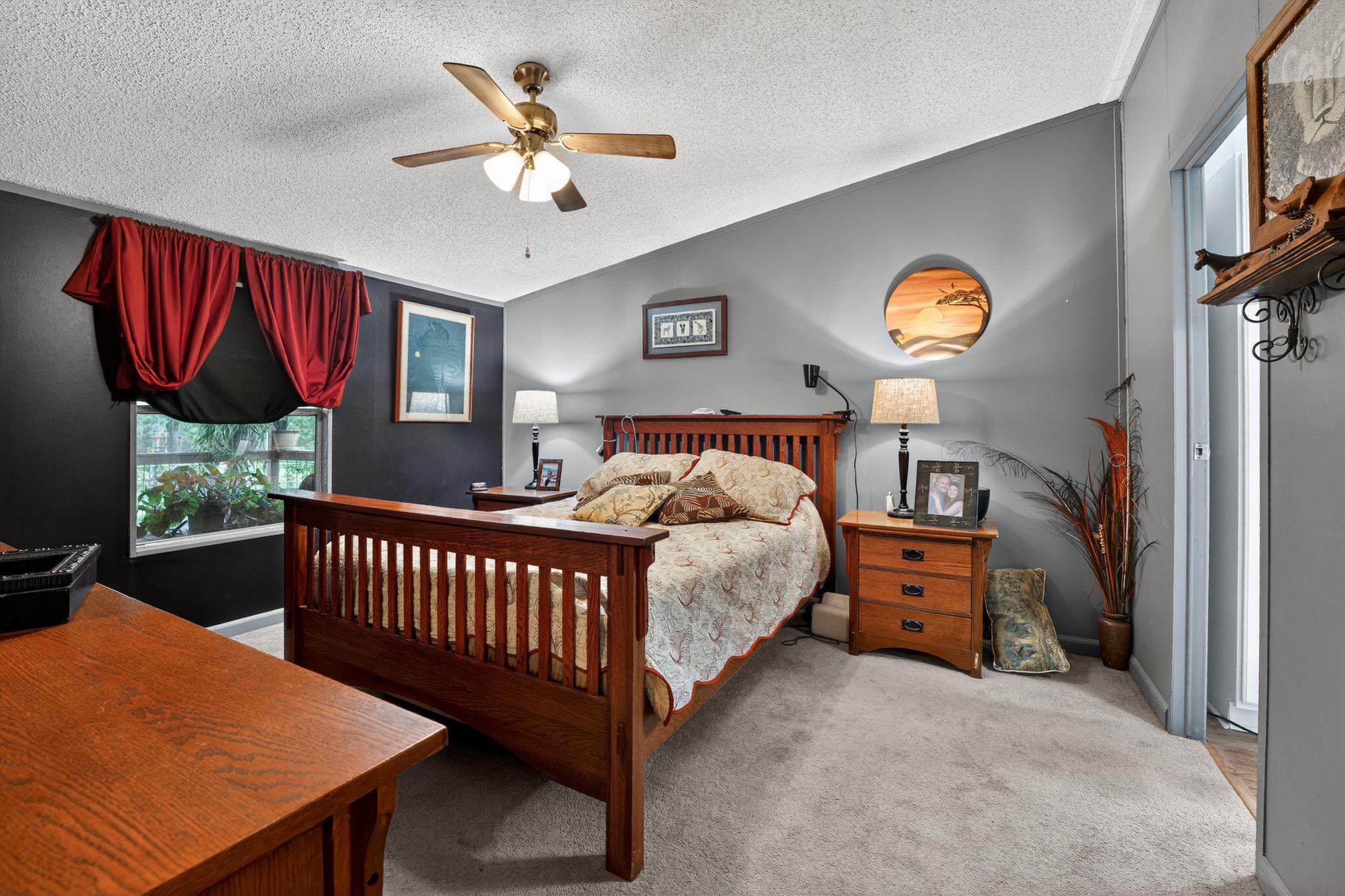 110 Webberwood Way N, Elgin, TX 78621