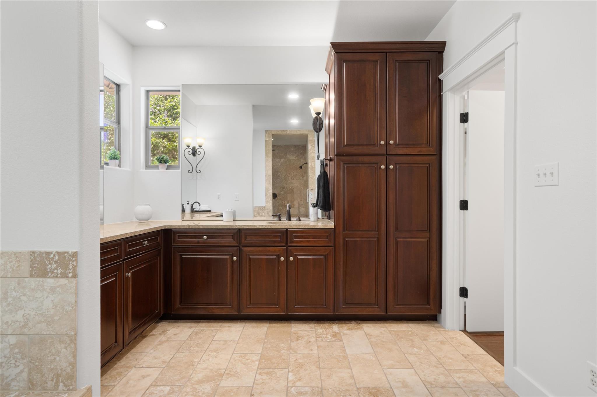 1411 Burford Pl, Austin, TX 78704
