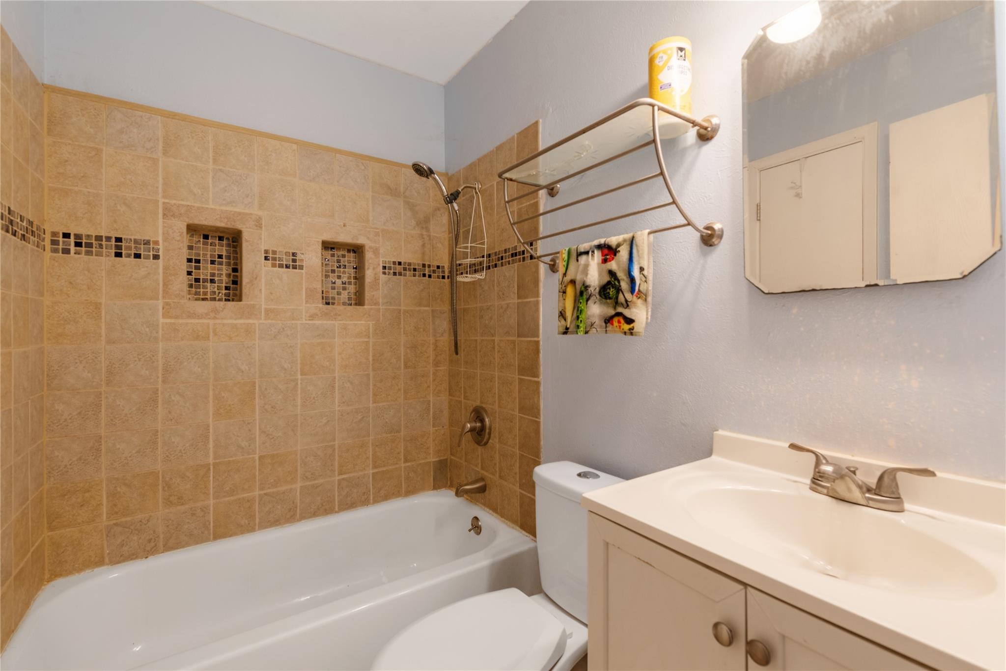 1904 Heathwood Cir, Round Rock, TX 78664