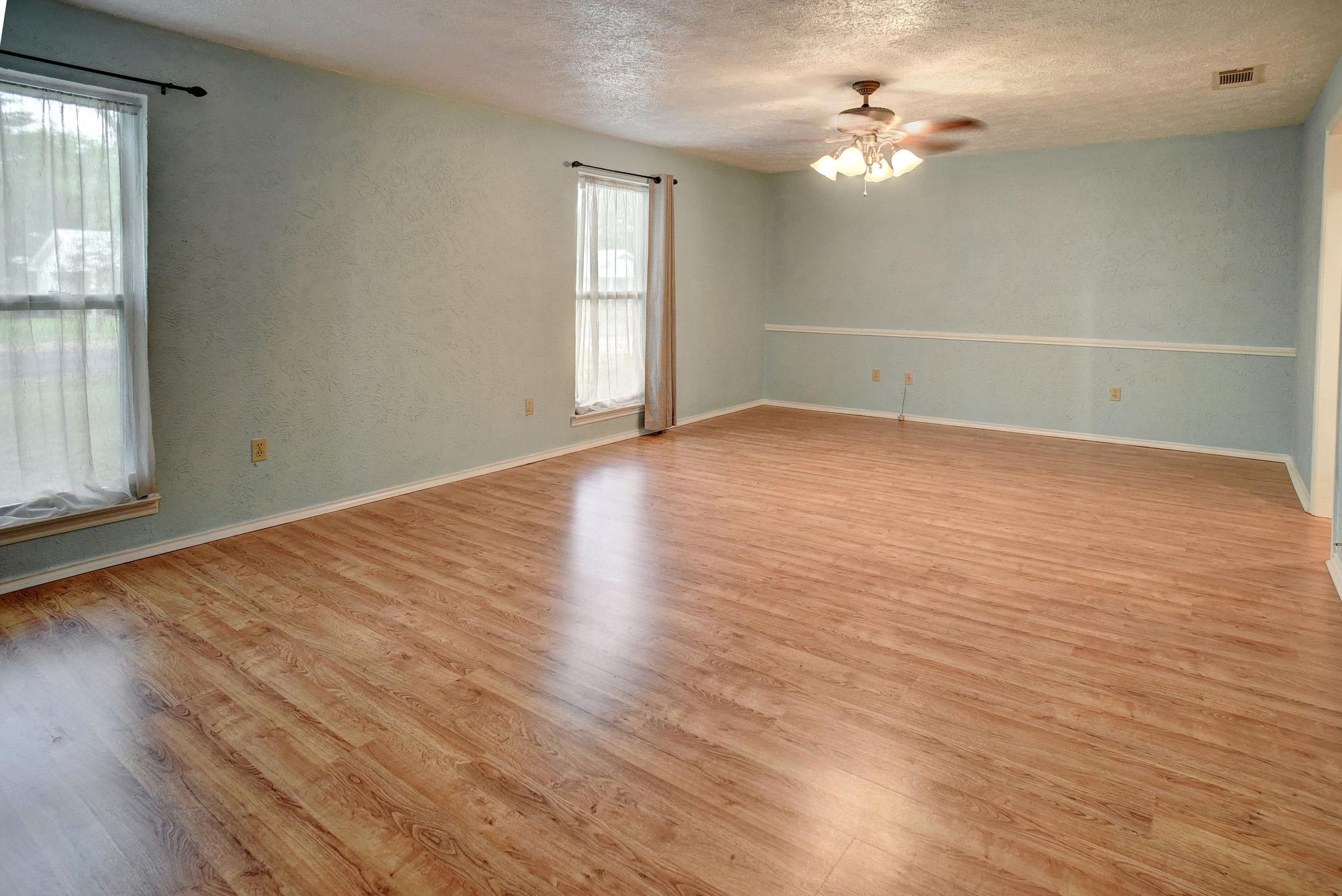 204 Maynard St, Bastrop, TX 78602