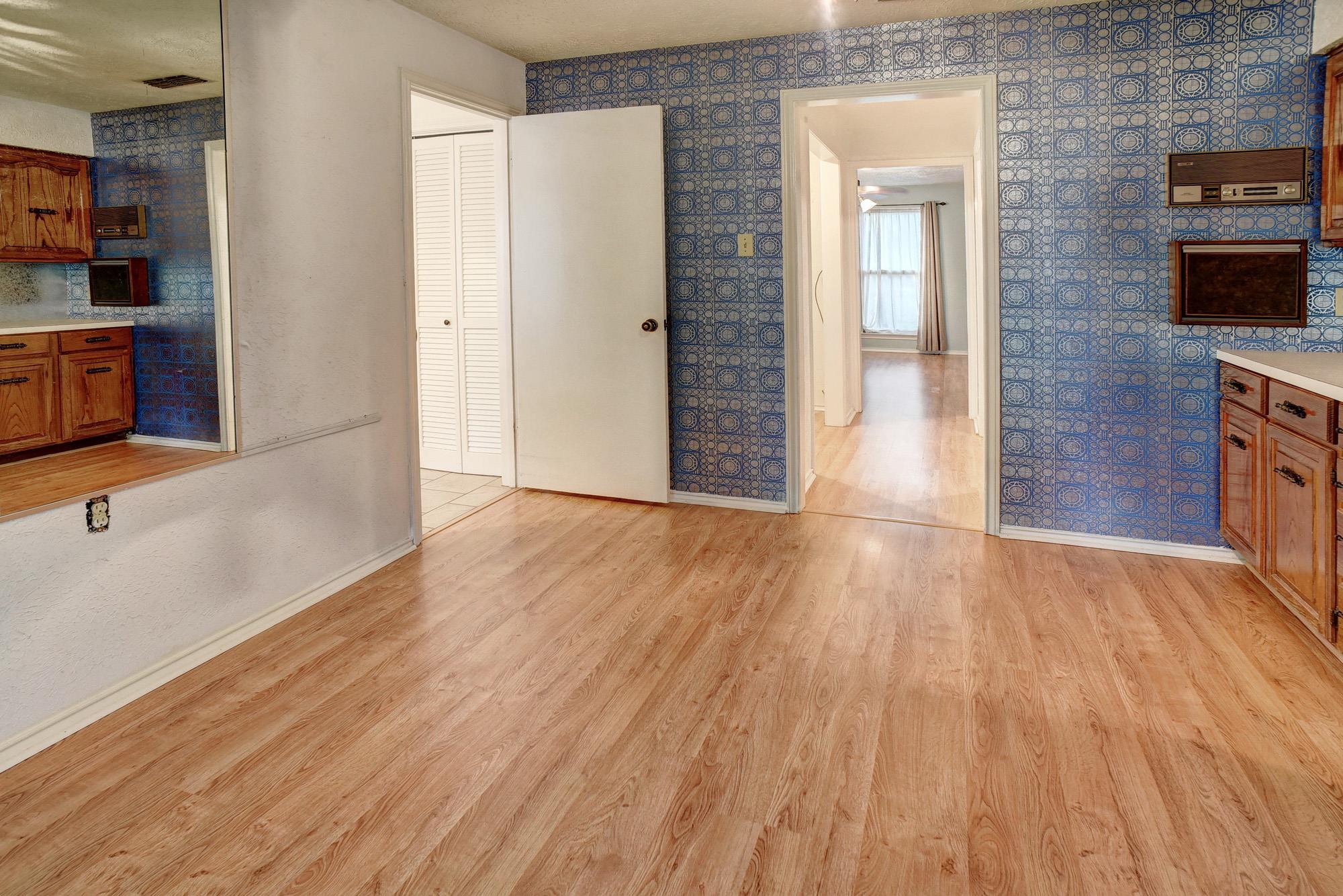 204 Maynard St, Bastrop, TX 78602