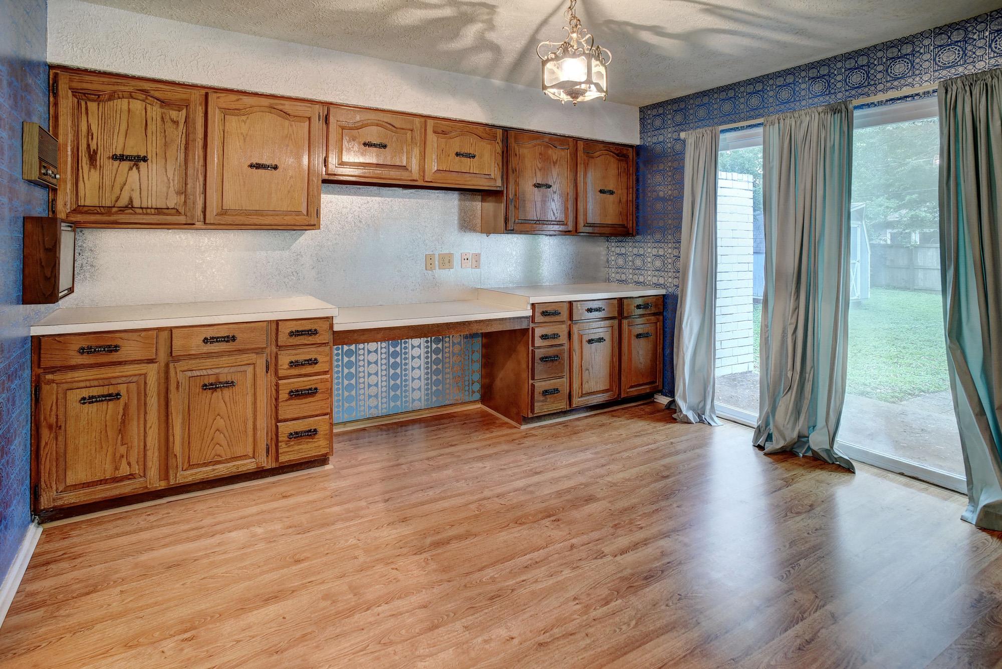 204 Maynard St, Bastrop, TX 78602