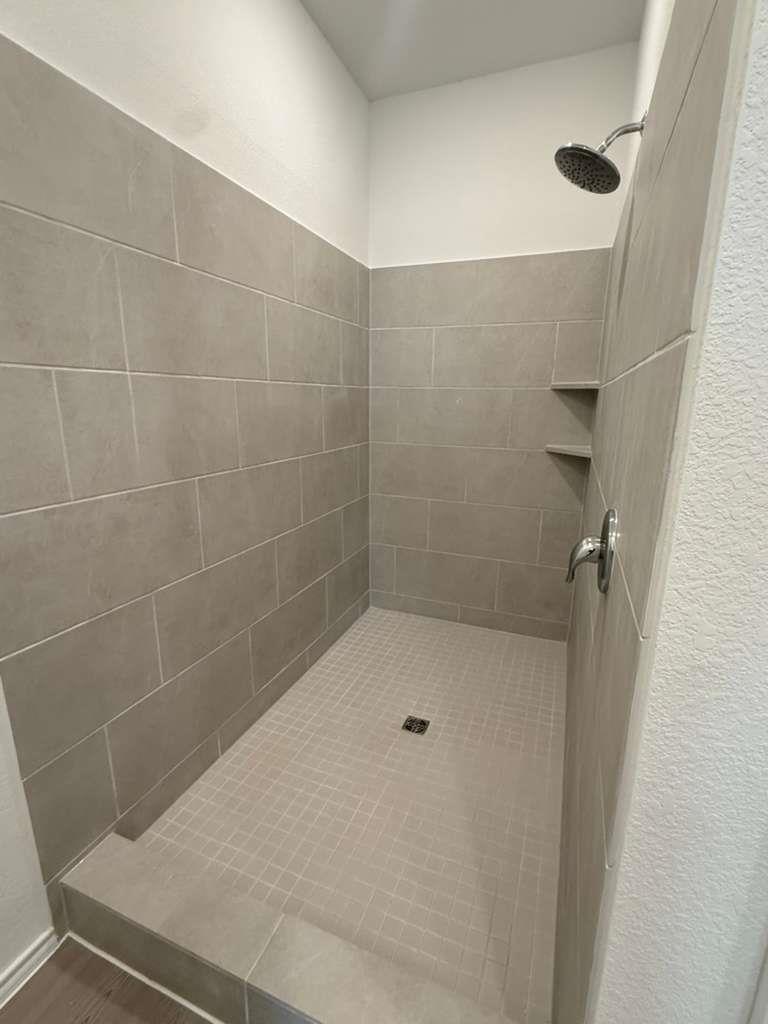 114 Brabham Loop, Hutto, TX 78634