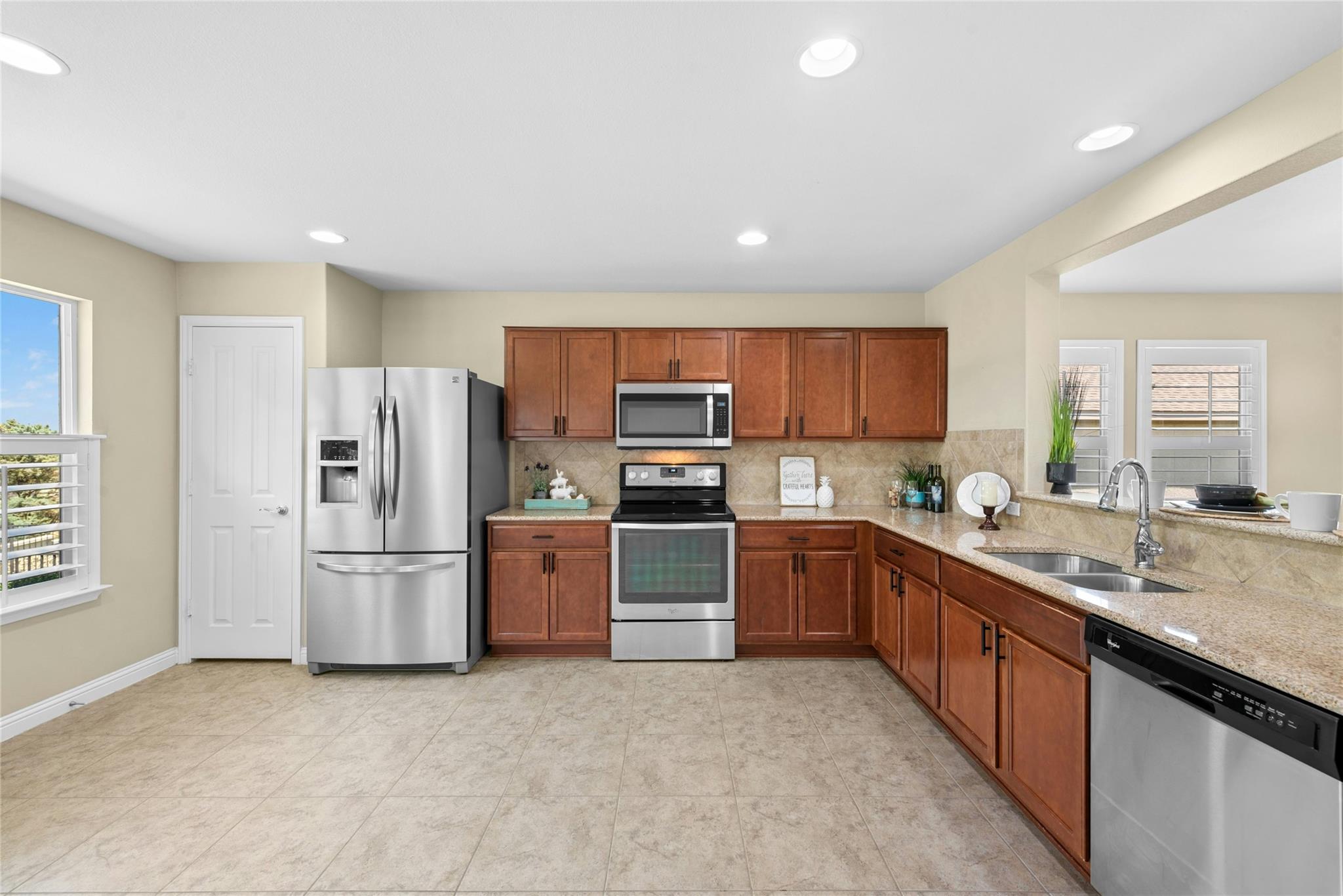 903 Salado Creek Ln, Georgetown, TX 78633
