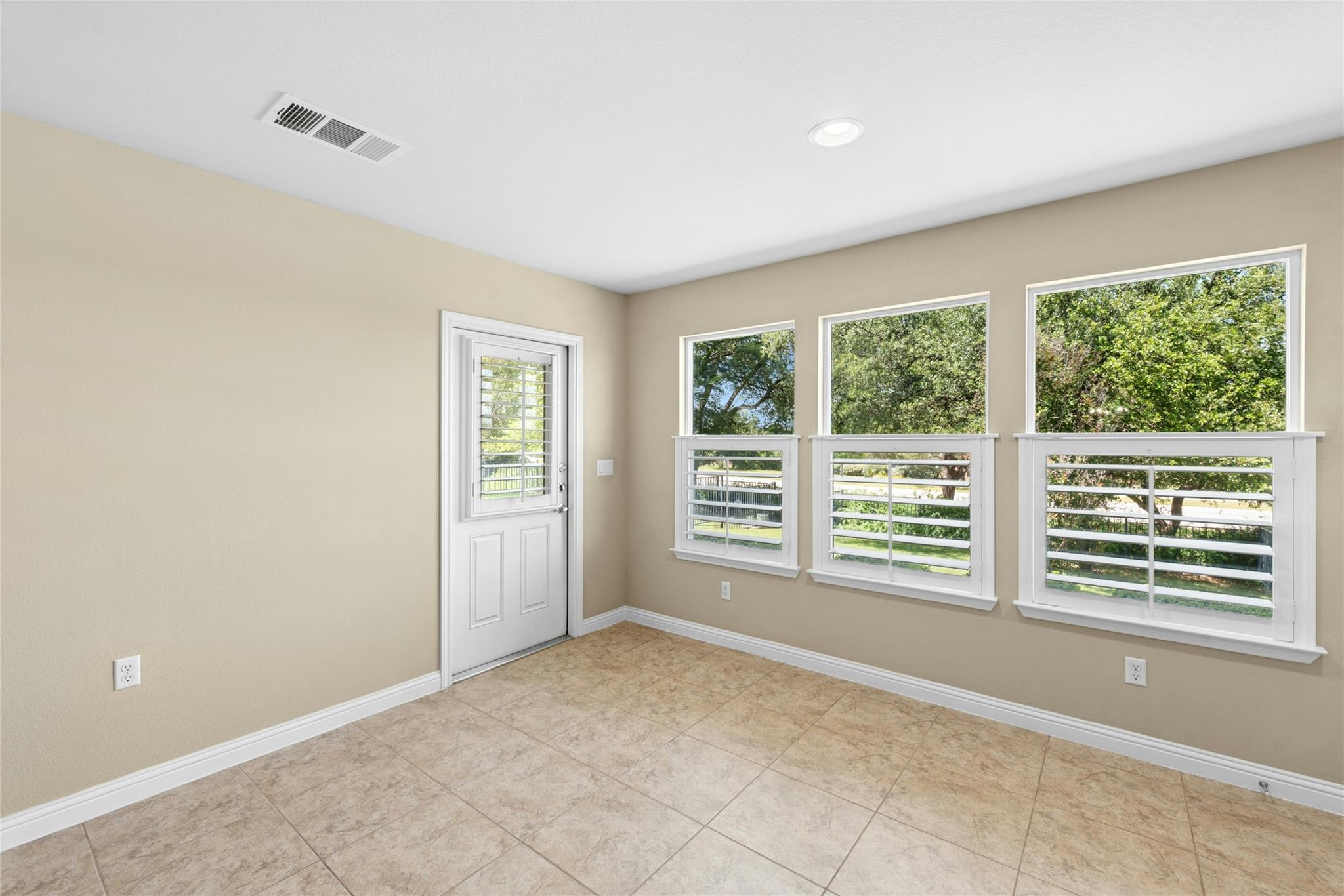 903 Salado Creek Ln, Georgetown, TX 78633