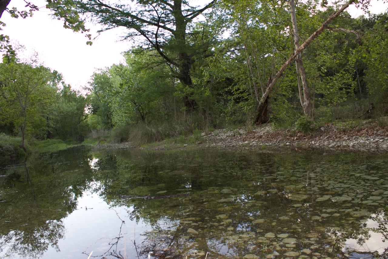 555 Hillsedge Rd, Wimberley, TX 78676