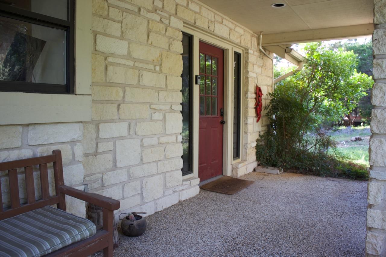 555 Hillsedge Rd, Wimberley, TX 78676