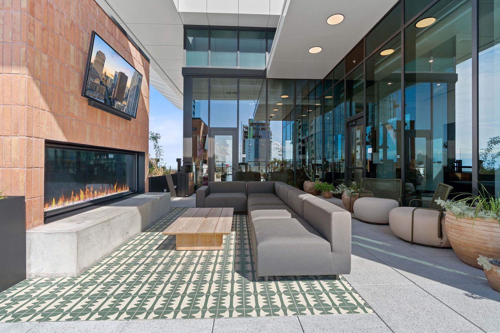 84 East Ave # 2102, Austin, TX 78701