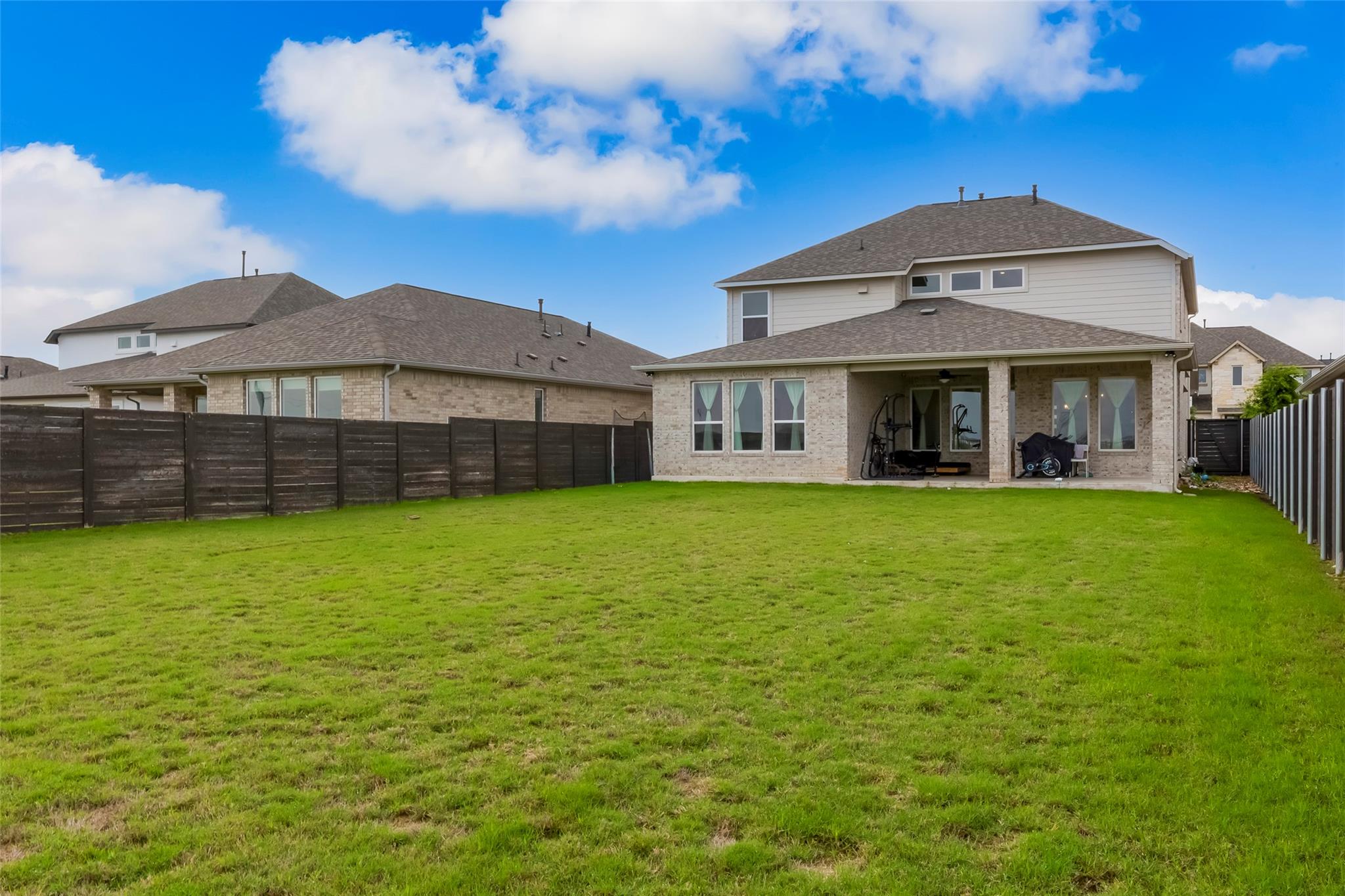 713 Leeward Pass, Leander, TX 78641