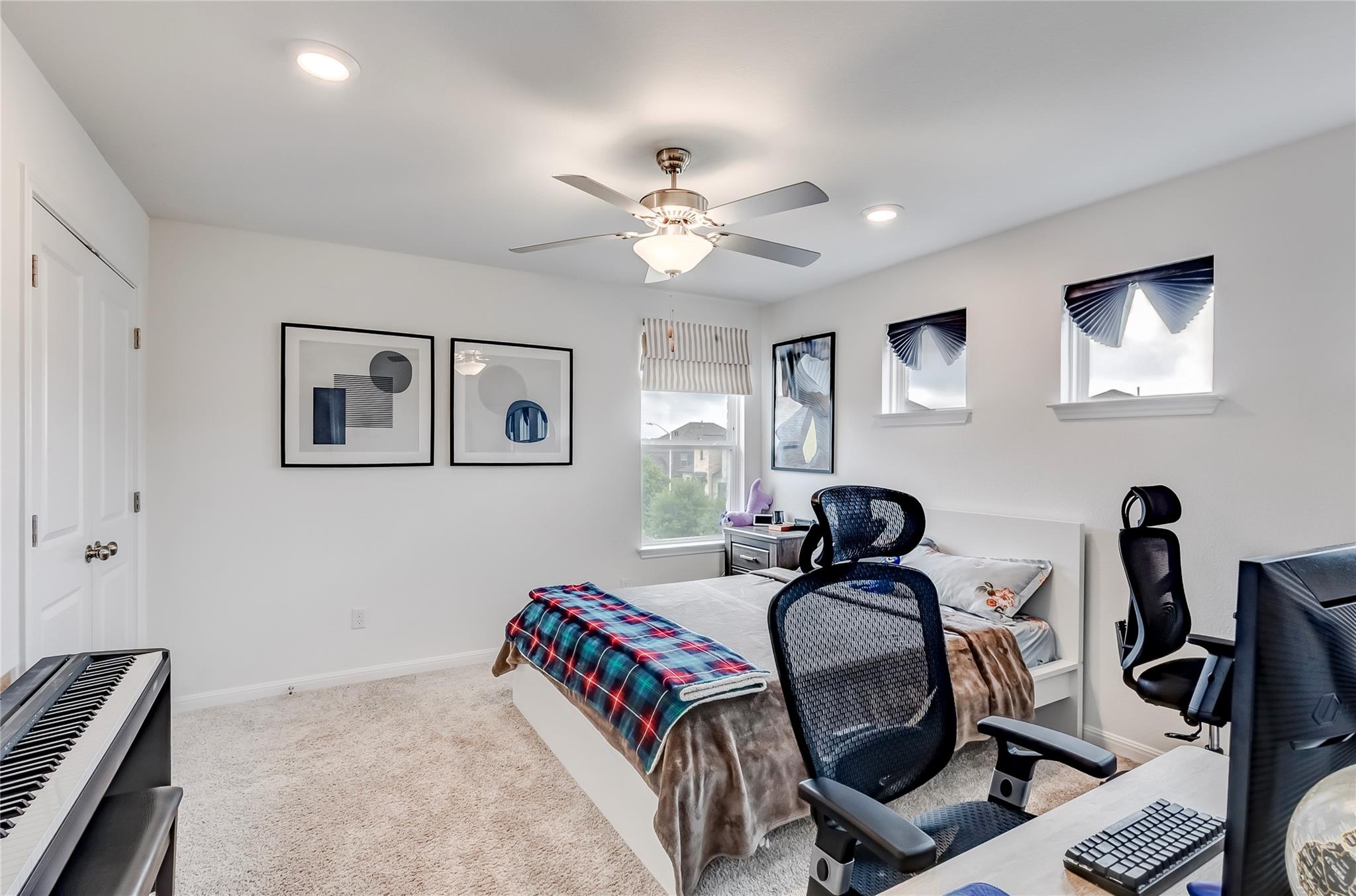 713 Leeward Pass, Leander, TX 78641