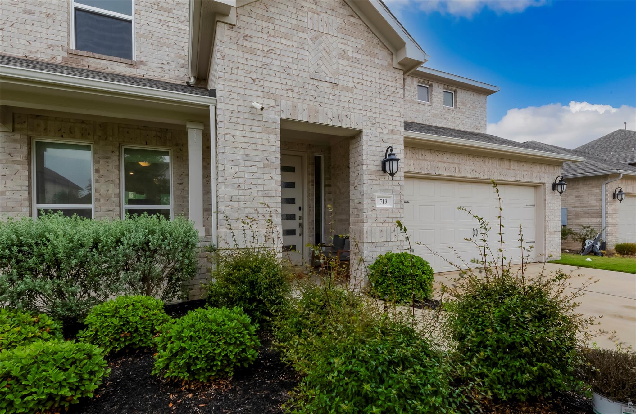 713 Leeward Pass, Leander, TX 78641