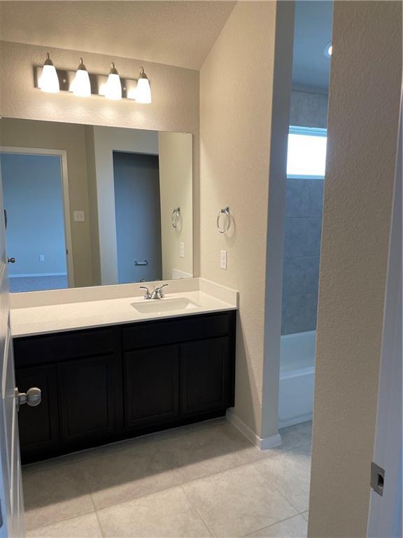 5604 Respinto Dr, Austin, TX 78747