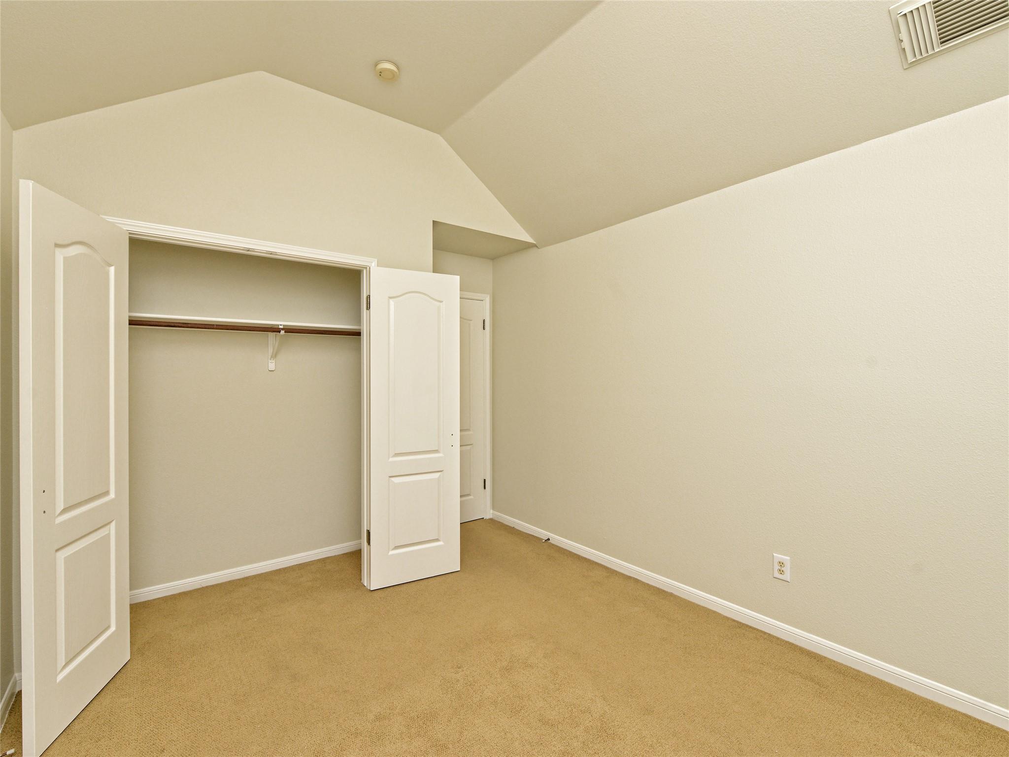 11 Troon Dr, Austin, TX 78738