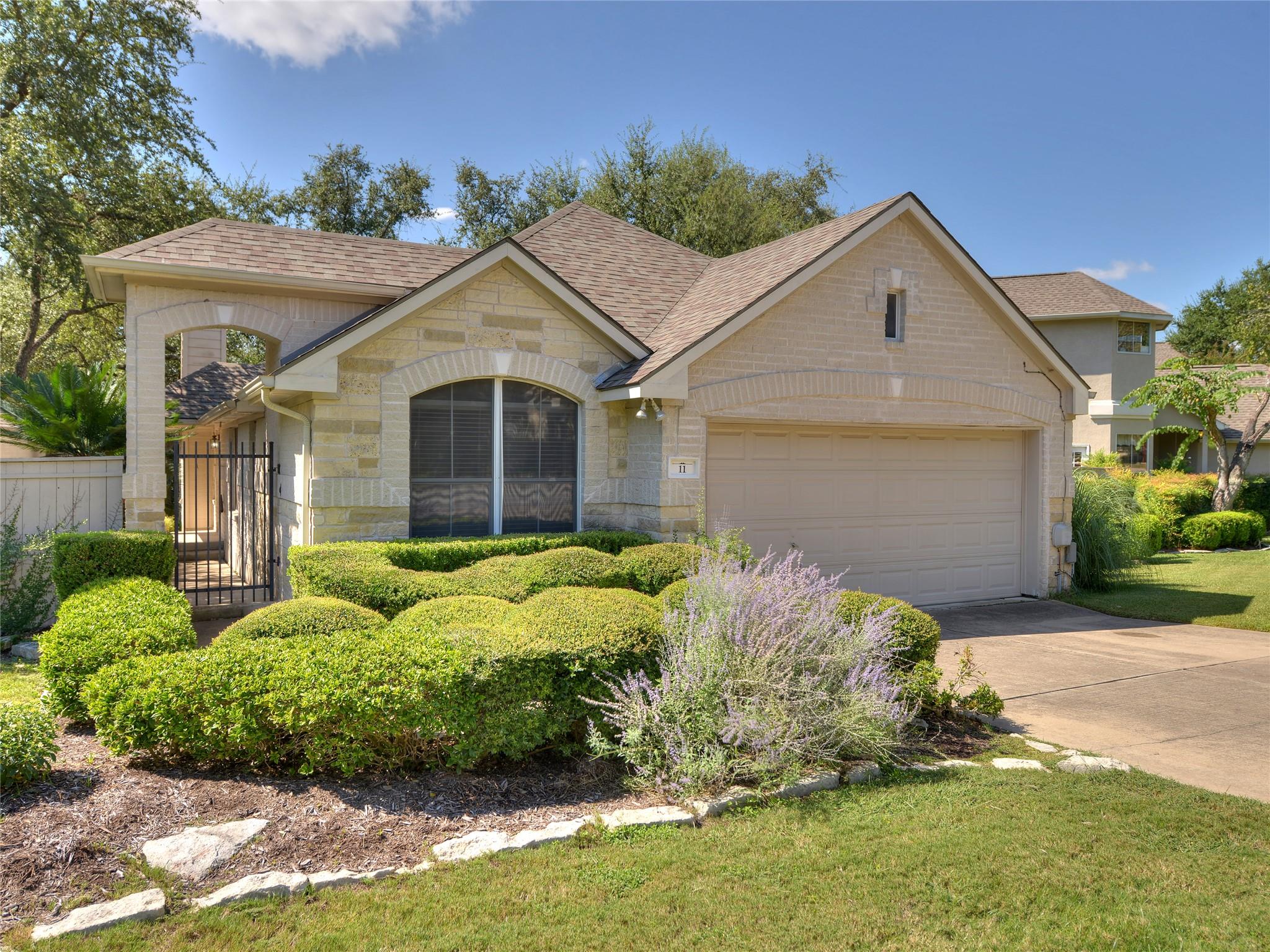 11 Troon Dr, Austin, TX 78738