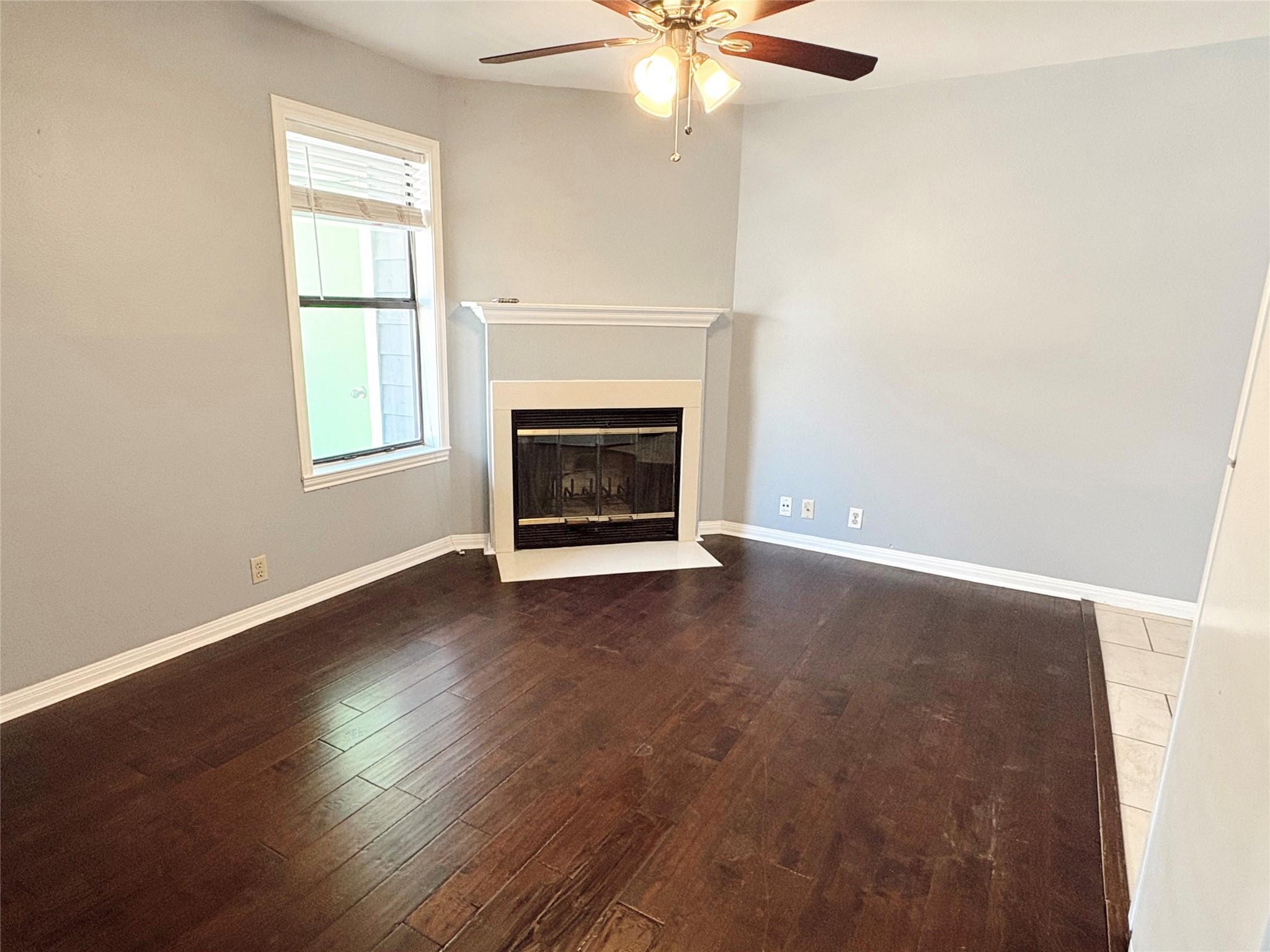 502 W 17th St # E, Austin, TX 78701