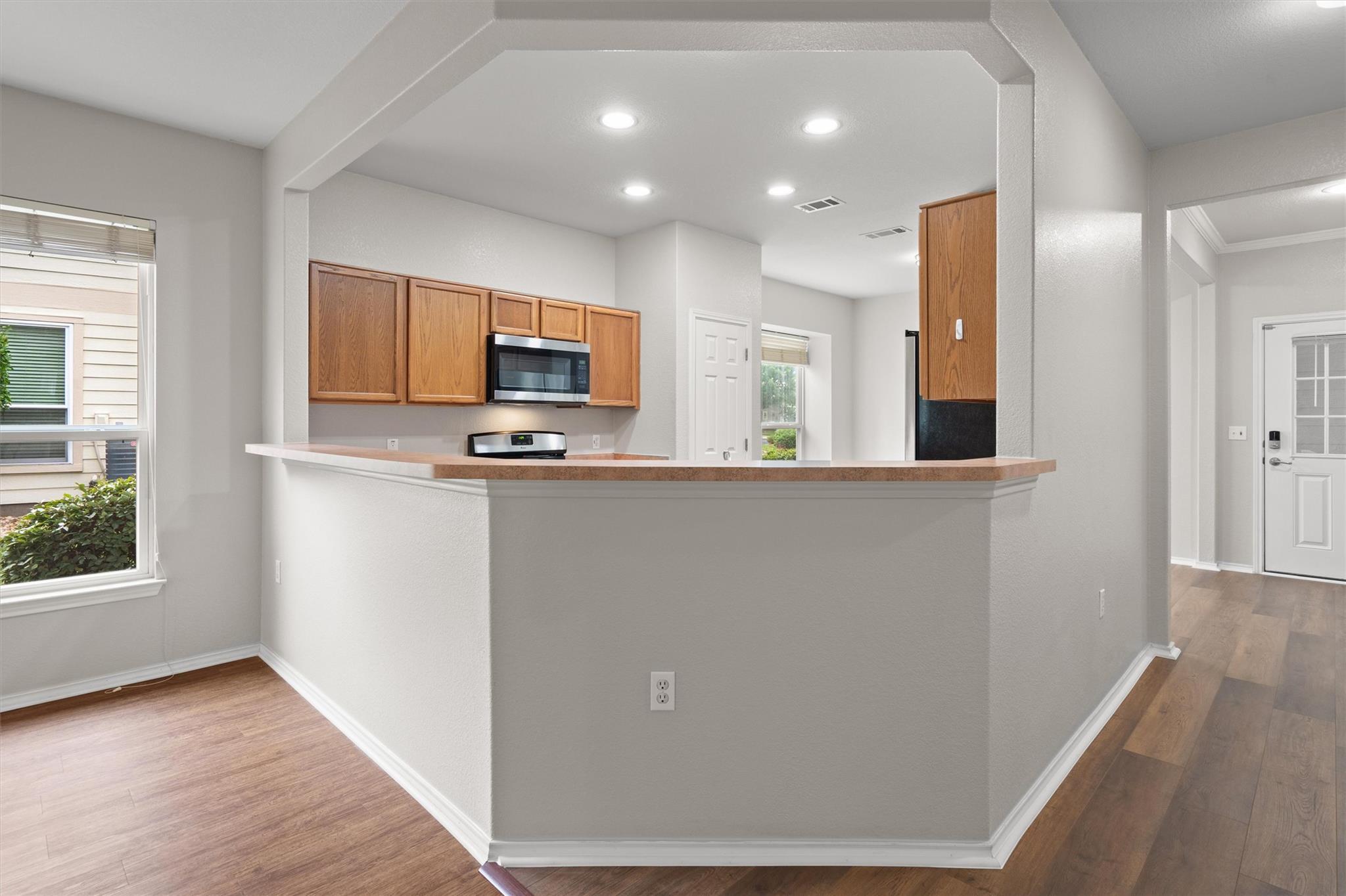 330 Portsmouth Dr, Georgetown, TX 78633