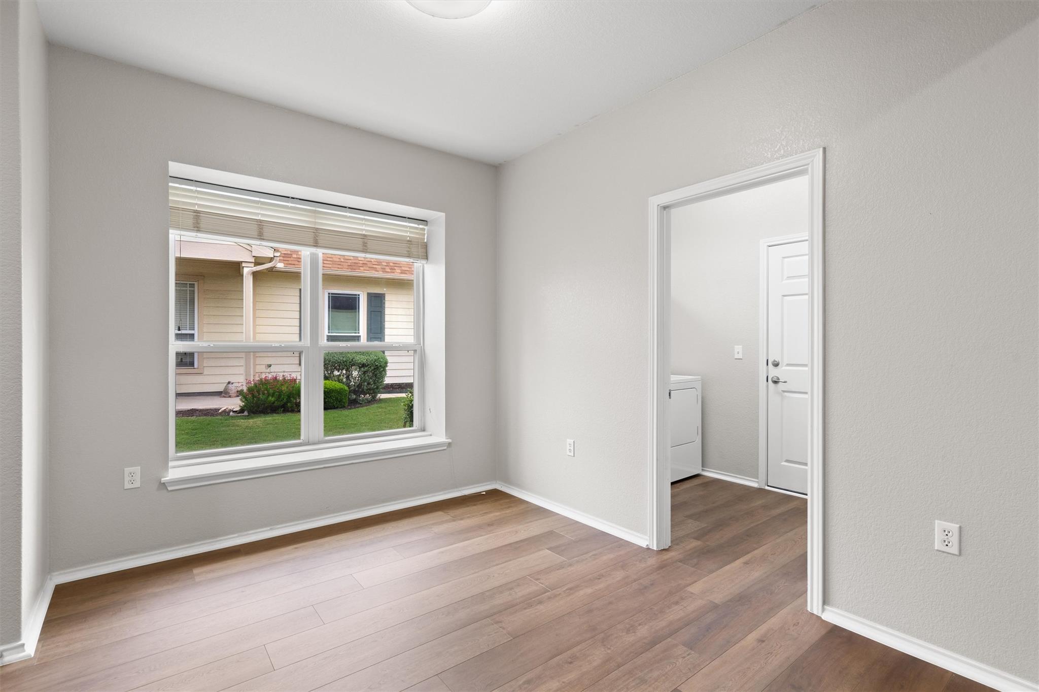 330 Portsmouth Dr, Georgetown, TX 78633