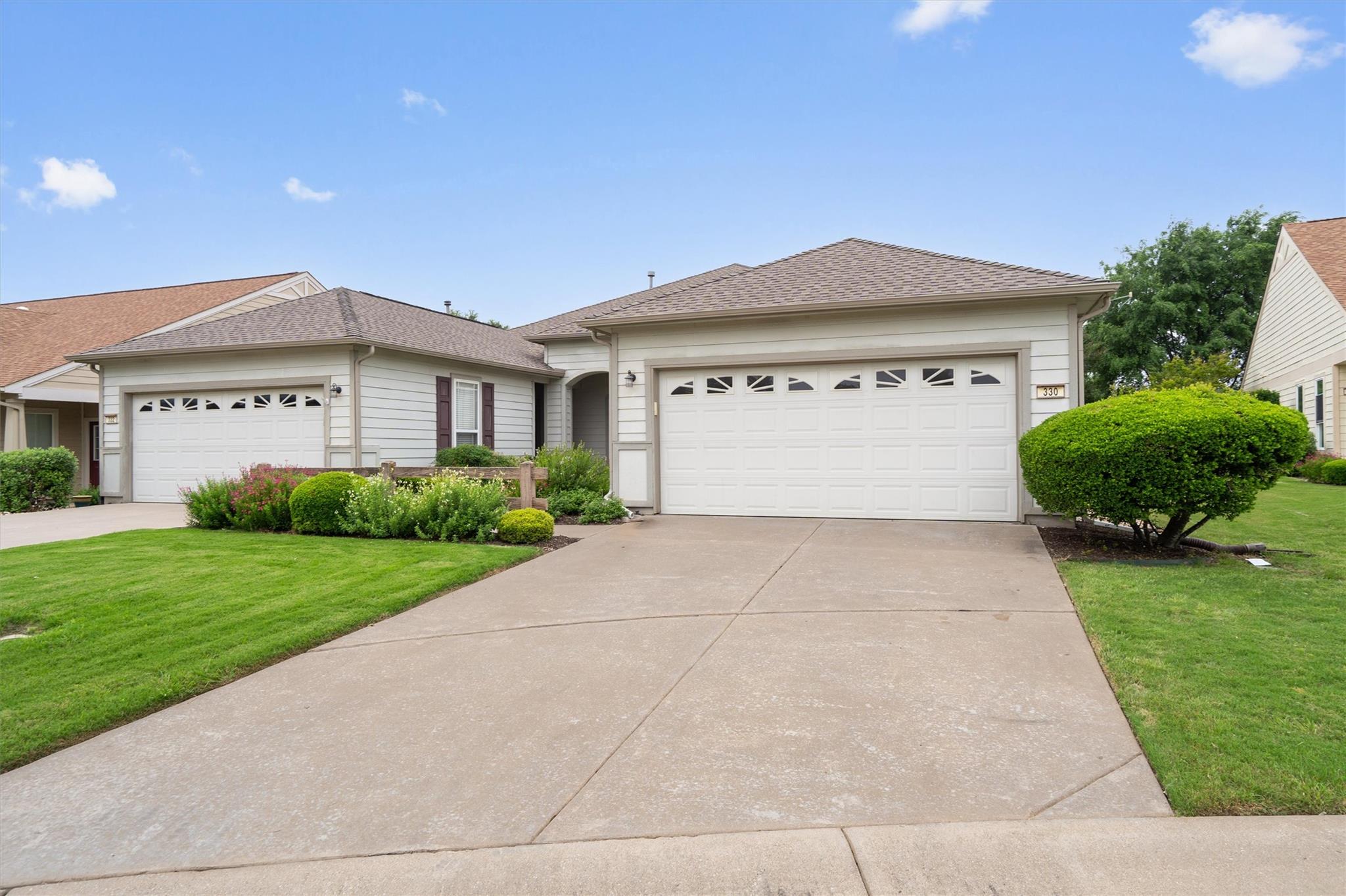 330 Portsmouth Dr, Georgetown, TX 78633