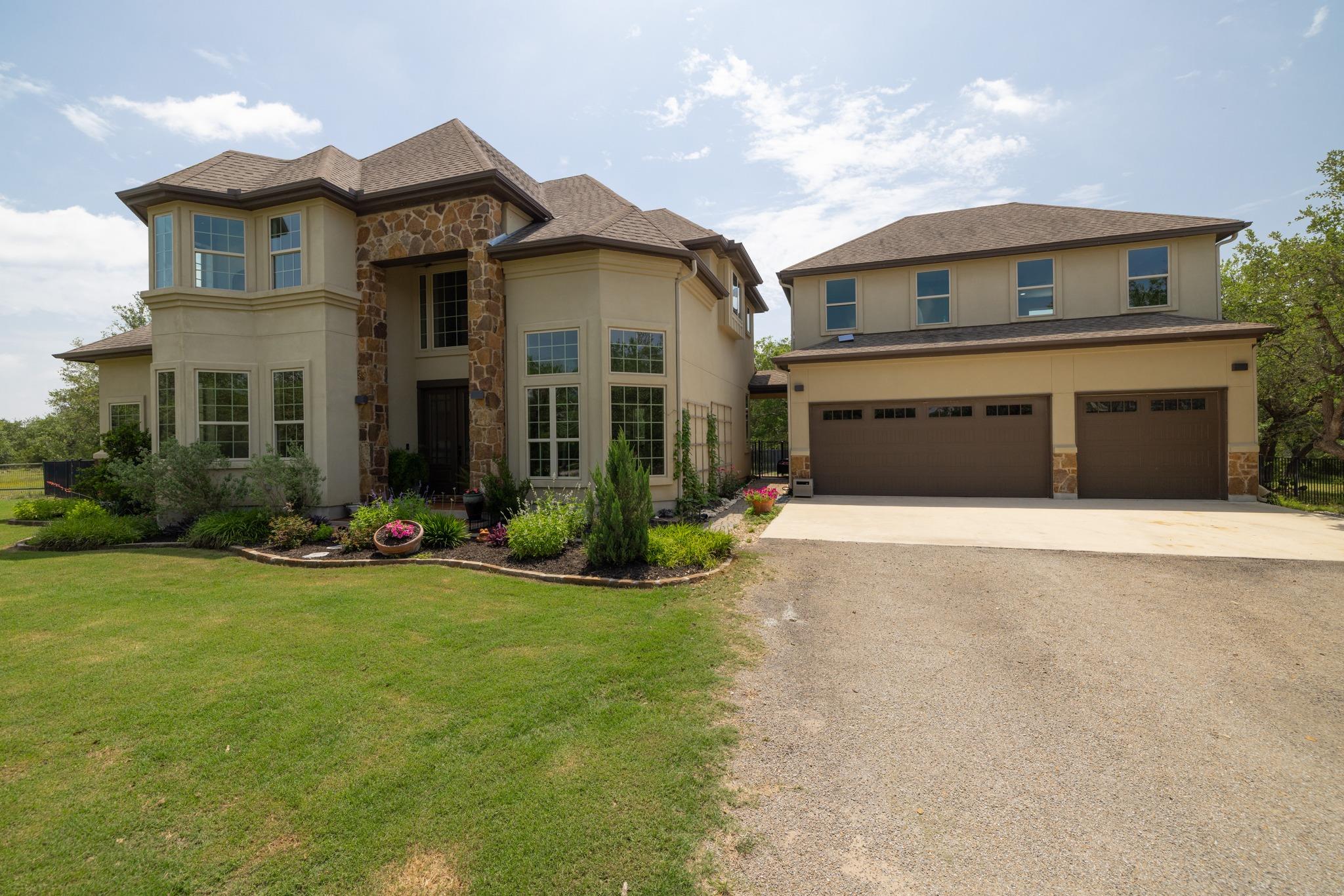 3696 County Road 207, Liberty Hill, TX 78642