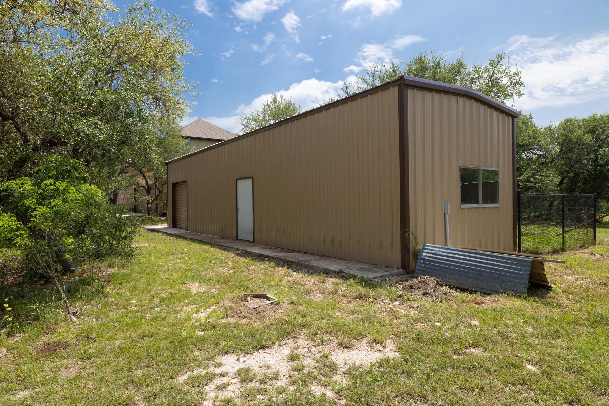 3696 County Road 207, Liberty Hill, TX 78642
