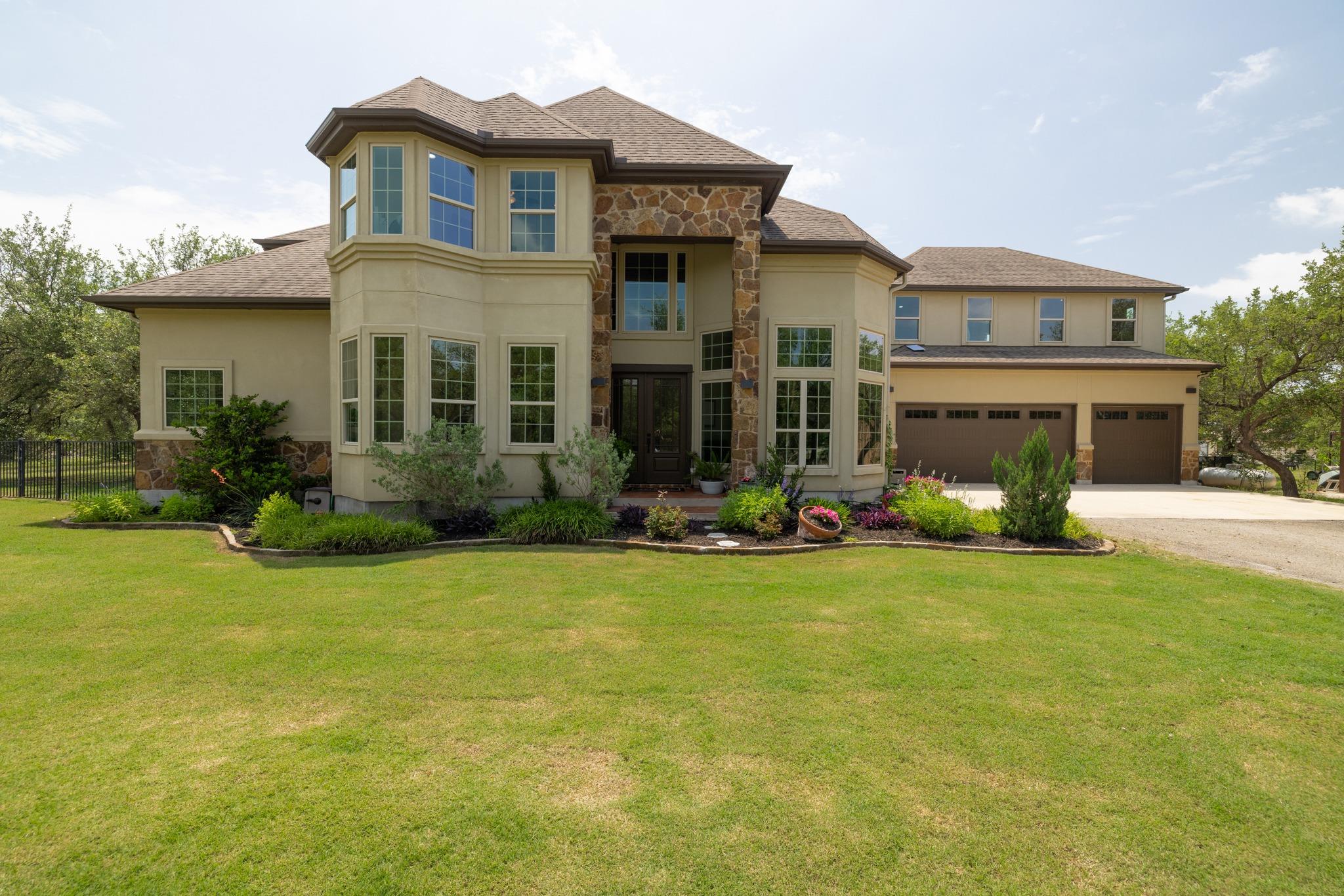 3696 County Road 207, Liberty Hill, TX 78642