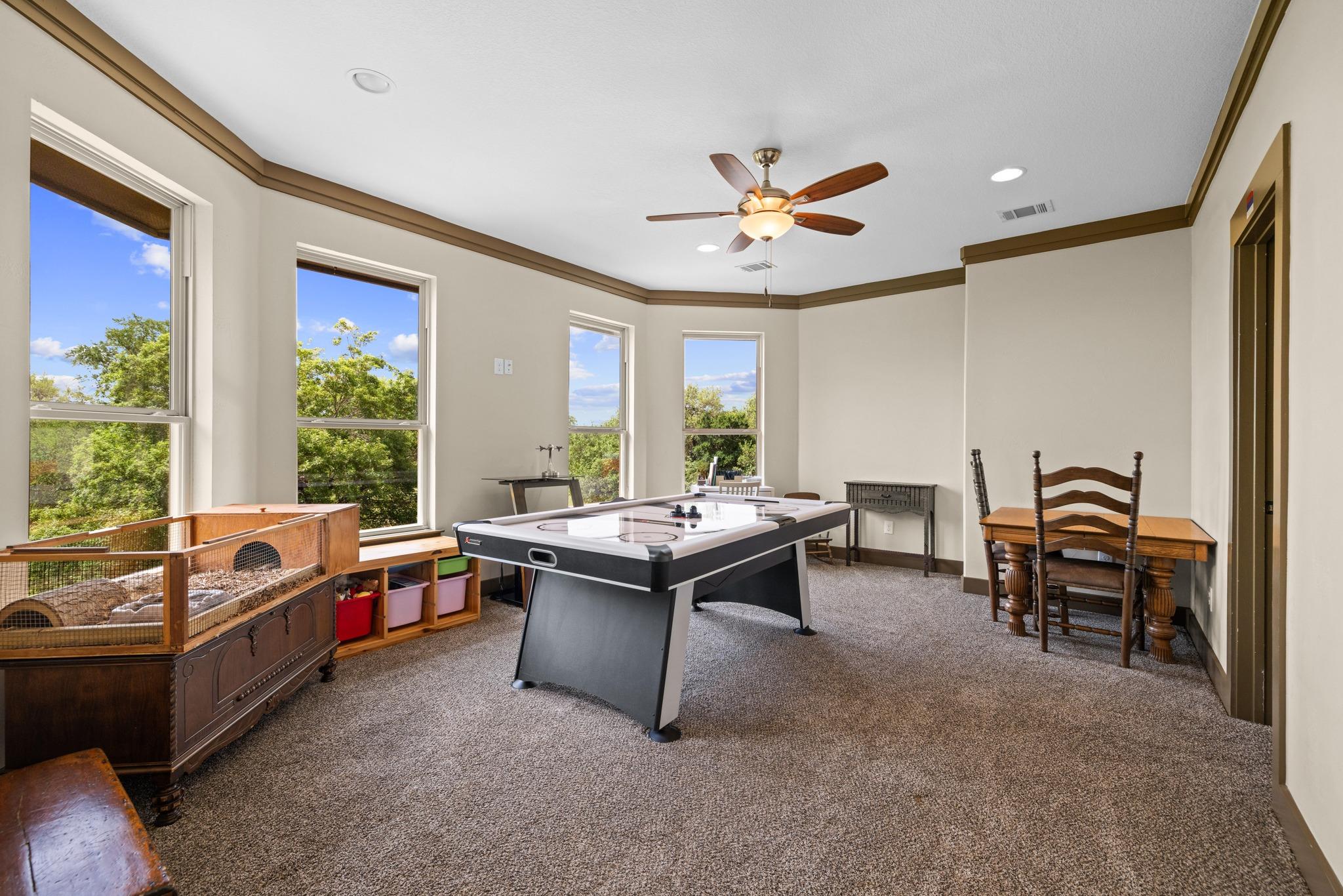 3696 County Road 207, Liberty Hill, TX 78642