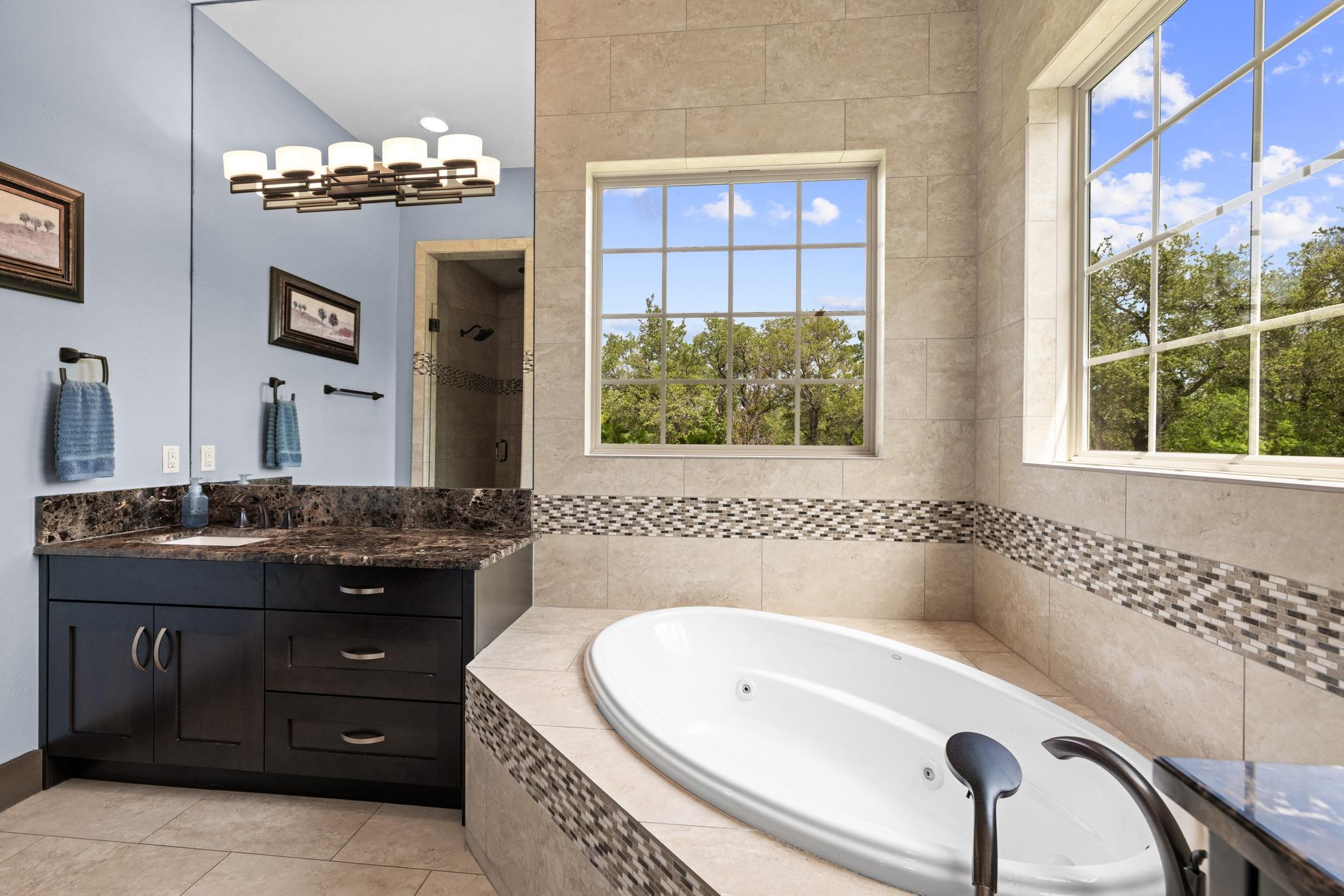 3696 County Road 207, Liberty Hill, TX 78642