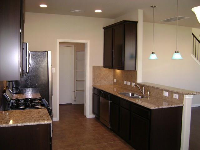 8513 Inca Dove Dr # 363, Austin, TX 78729