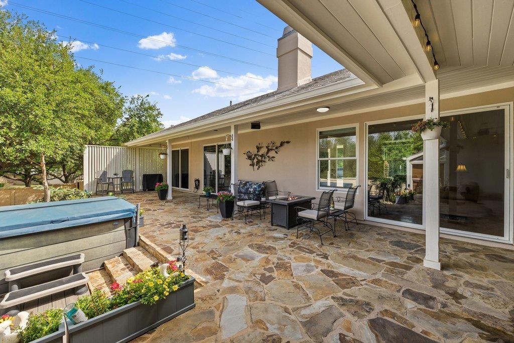 109 Double Eagle Dr # 109, Austin, TX 78738