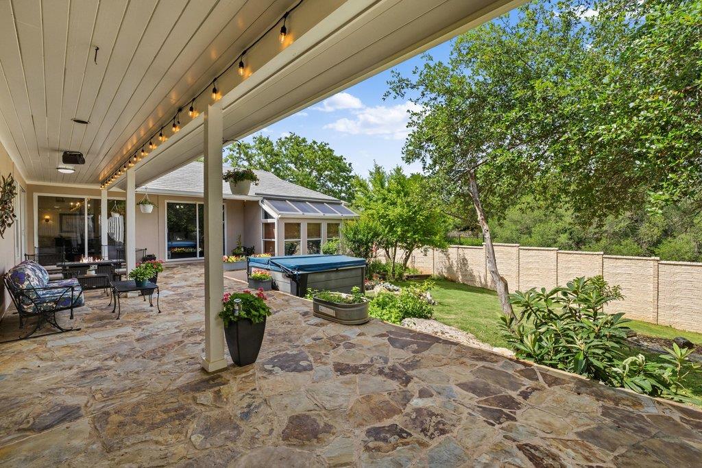 109 Double Eagle Dr # 109, Austin, TX 78738