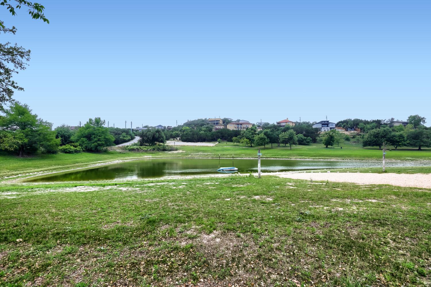10213 Thomas Ln, Dripping Springs, TX 78620
