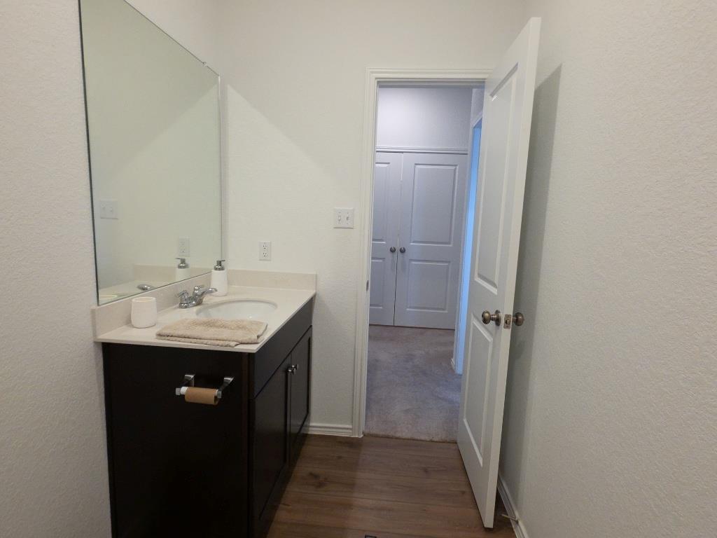 1232 Cattail Ln, Bastrop, TX 78602