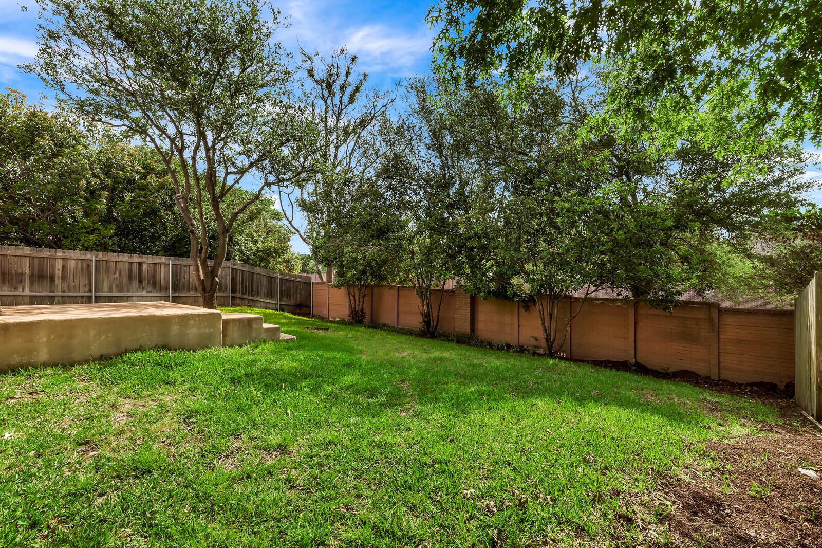 5700 Lomita Verde Cir, Austin, TX 78749