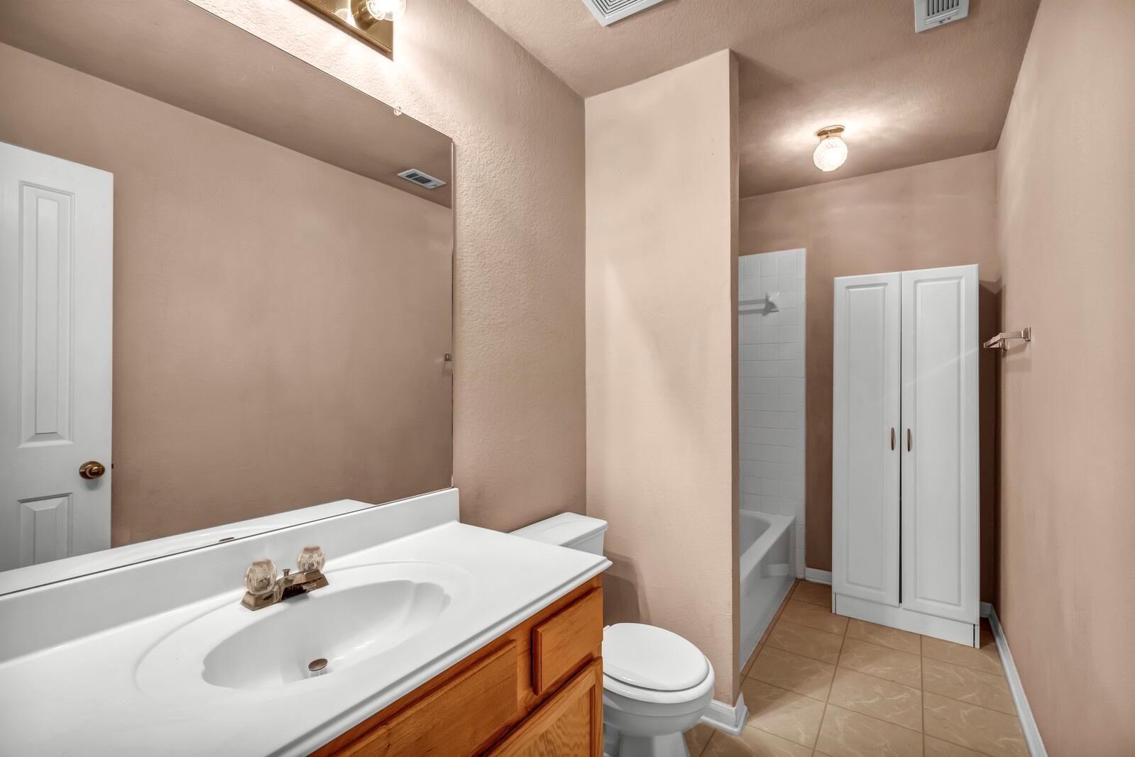 5700 Lomita Verde Cir, Austin, TX 78749