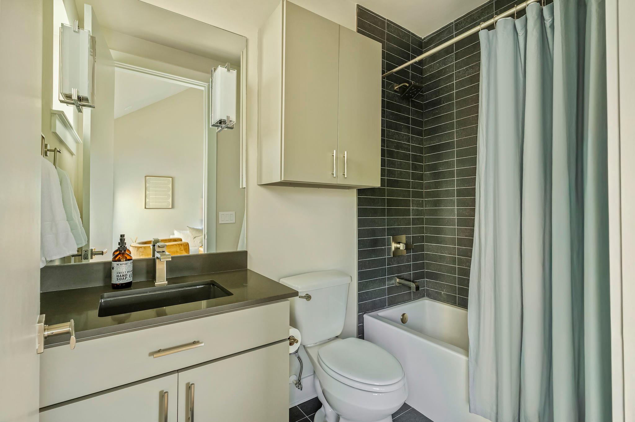 2300 Enfield Rd # #302, Austin, TX 78703