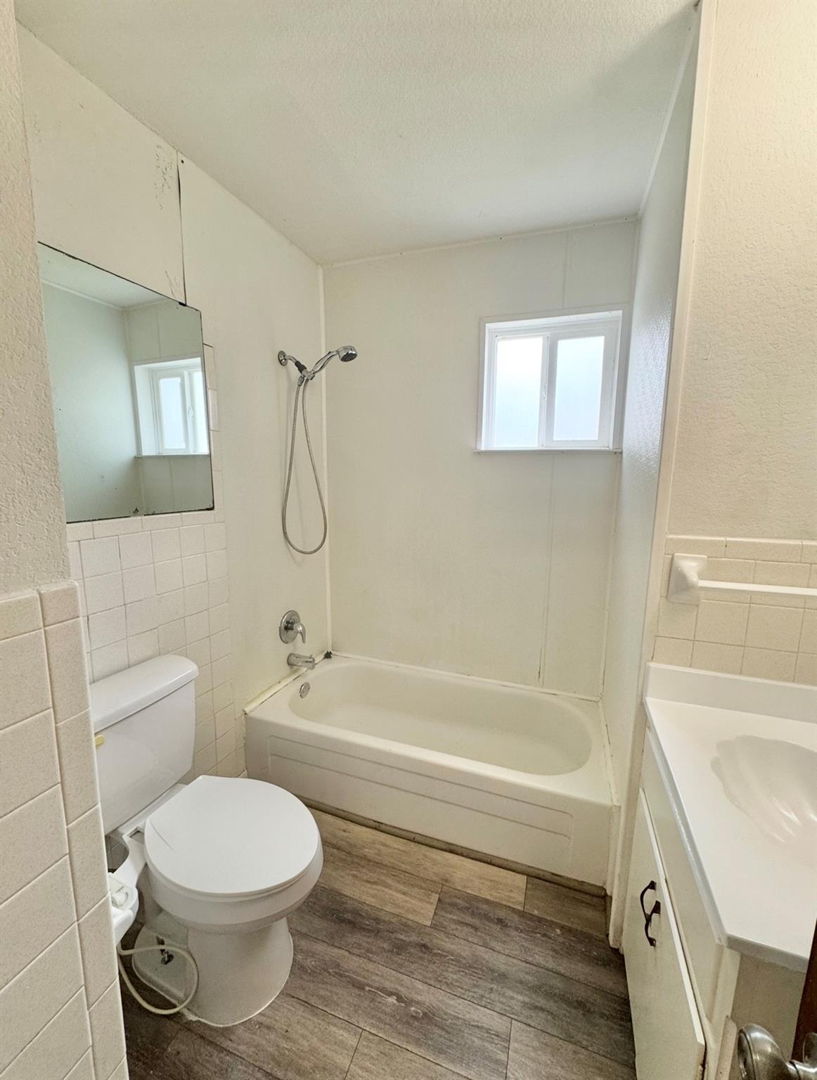 406 SWANEE Dr # 1, Austin, TX 78752