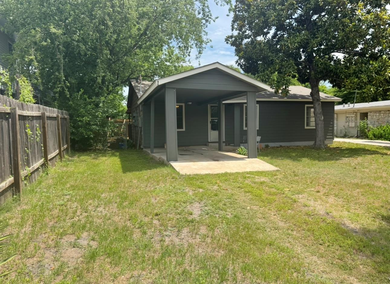 406 SWANEE Dr # 1, Austin, TX 78752