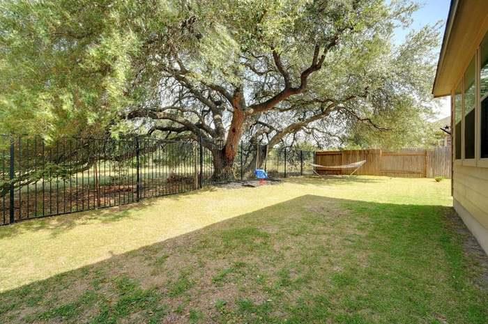 452 Monahans Dr, Georgetown, TX 78628