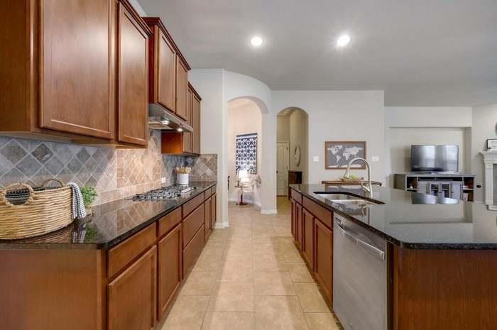 452 Monahans Dr, Georgetown, TX 78628