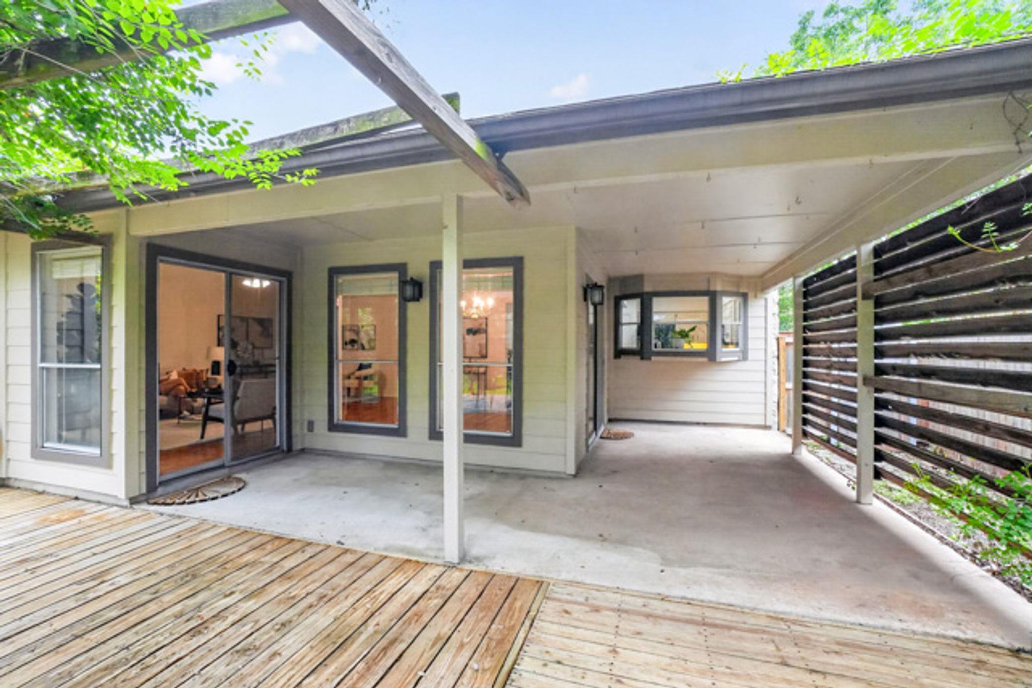 5302 Wolf Run, Austin, TX 78749
