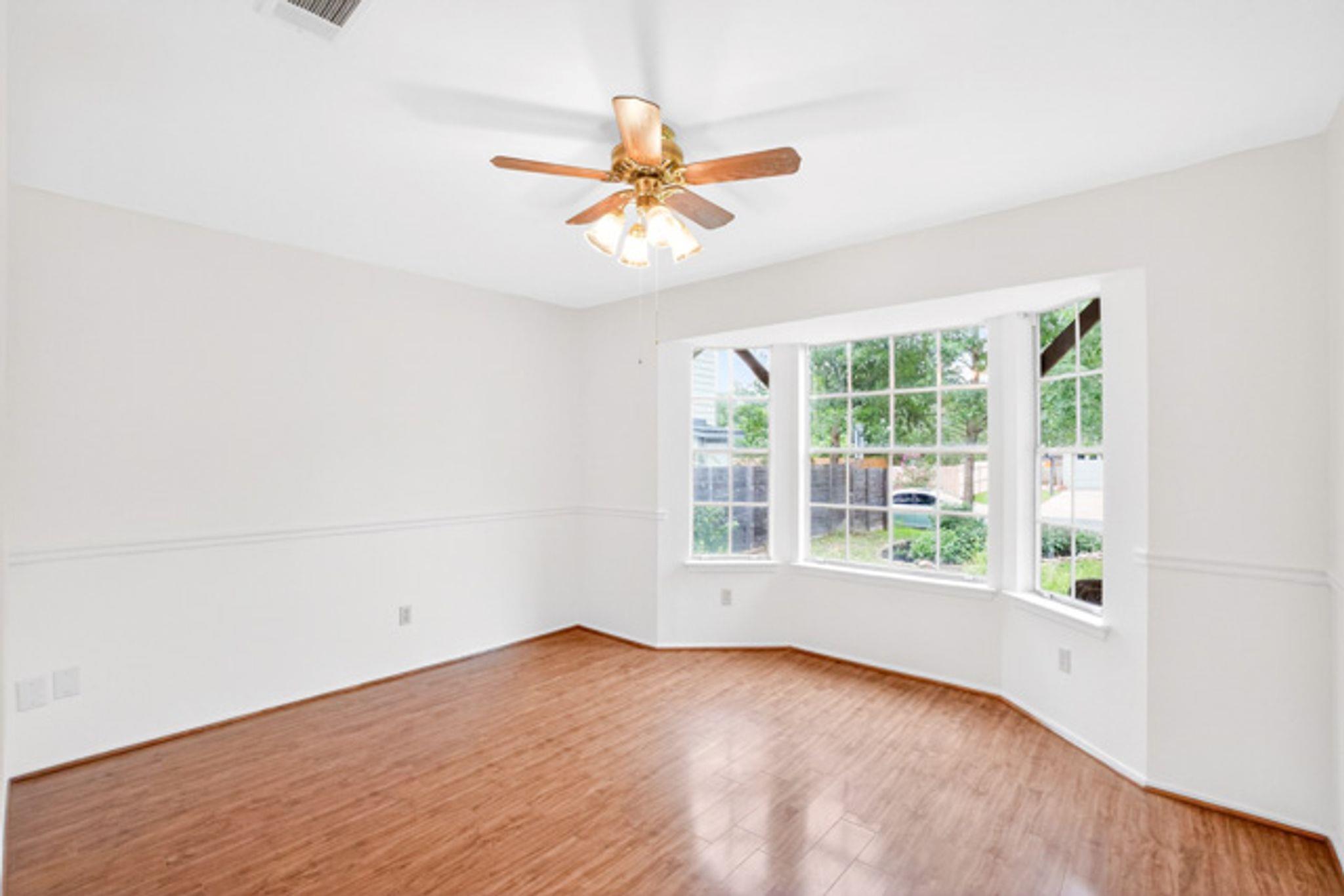 5302 Wolf Run, Austin, TX 78749