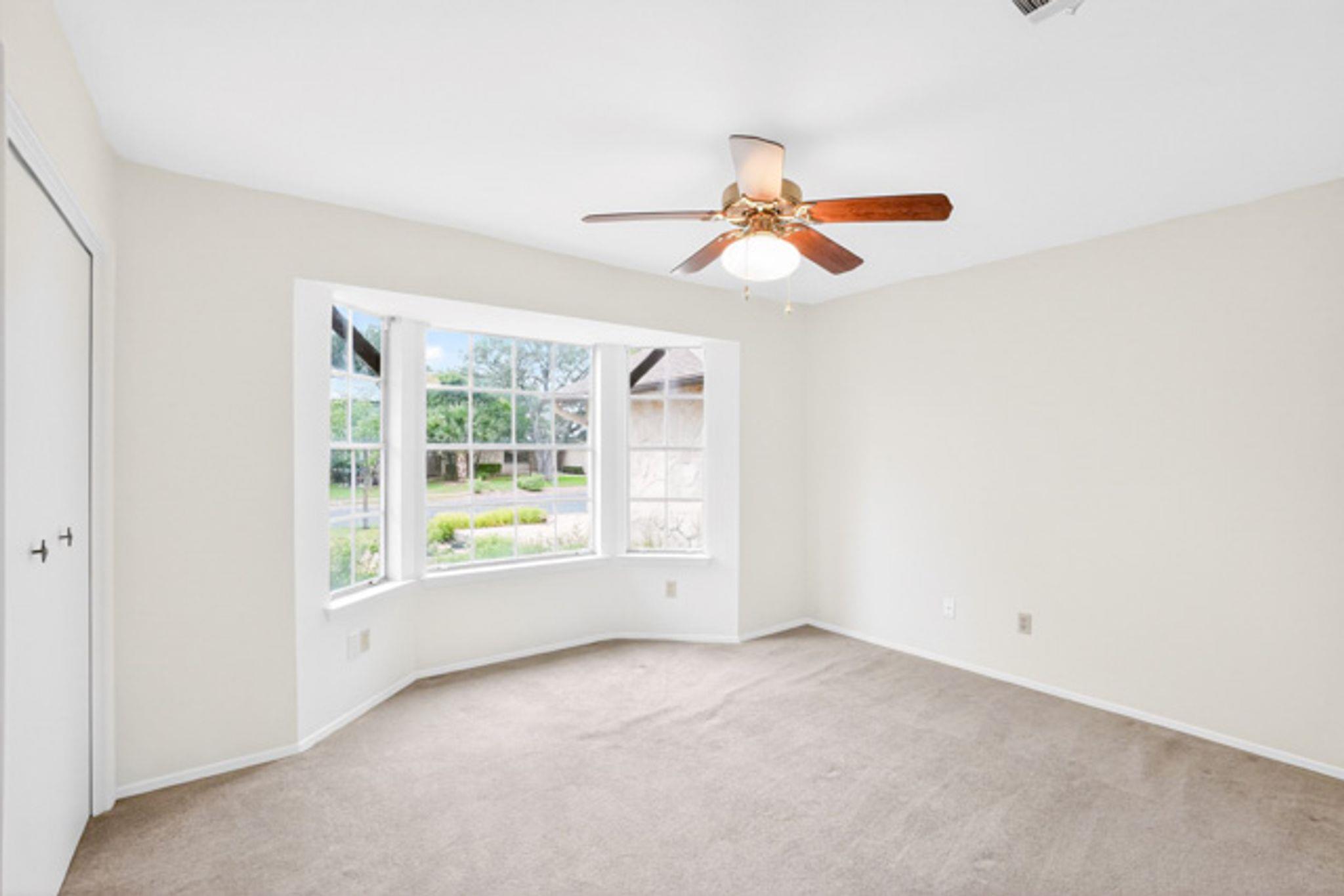 5302 Wolf Run, Austin, TX 78749