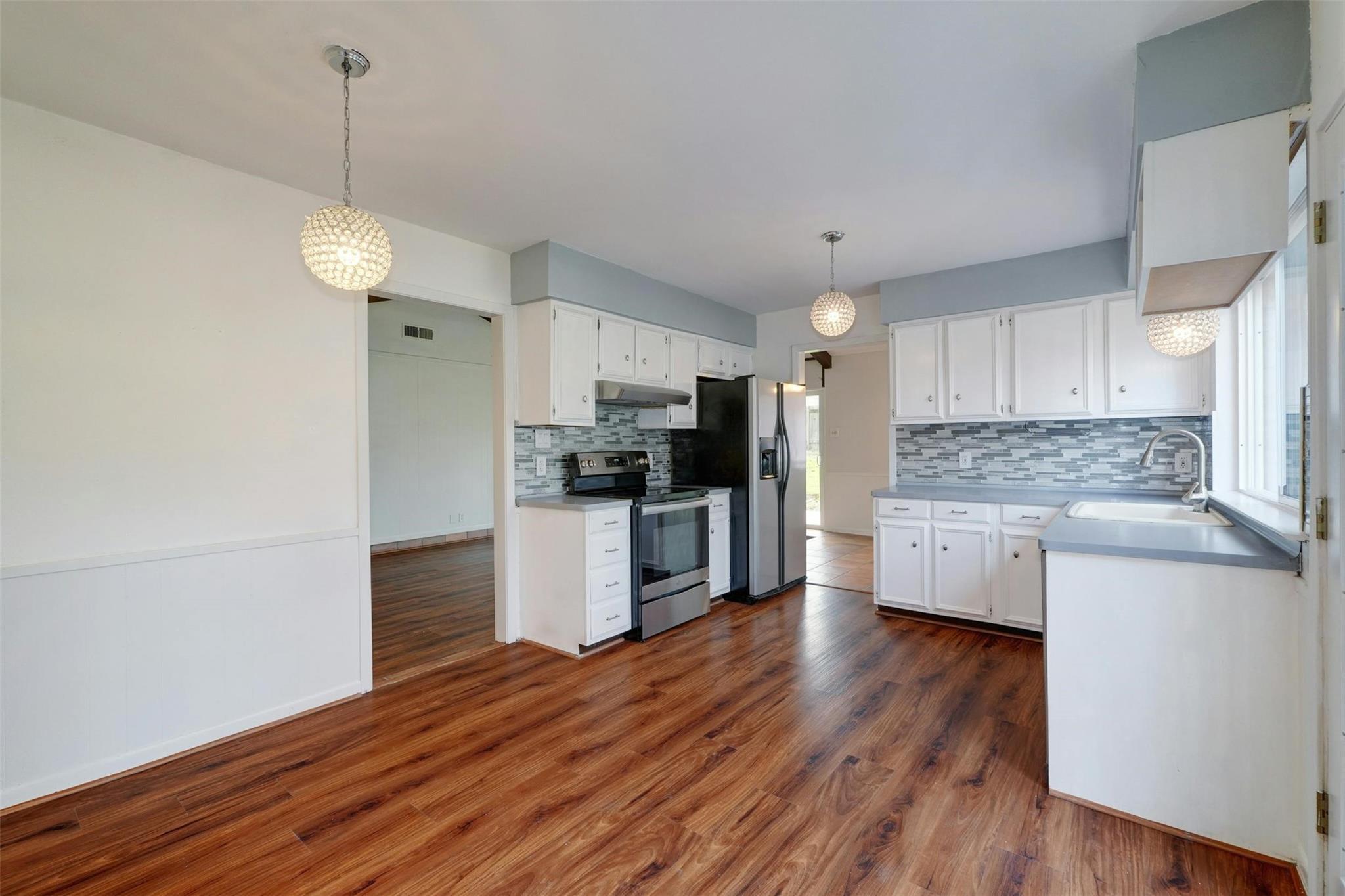 11609 River Oaks Trl, Austin, TX 78753